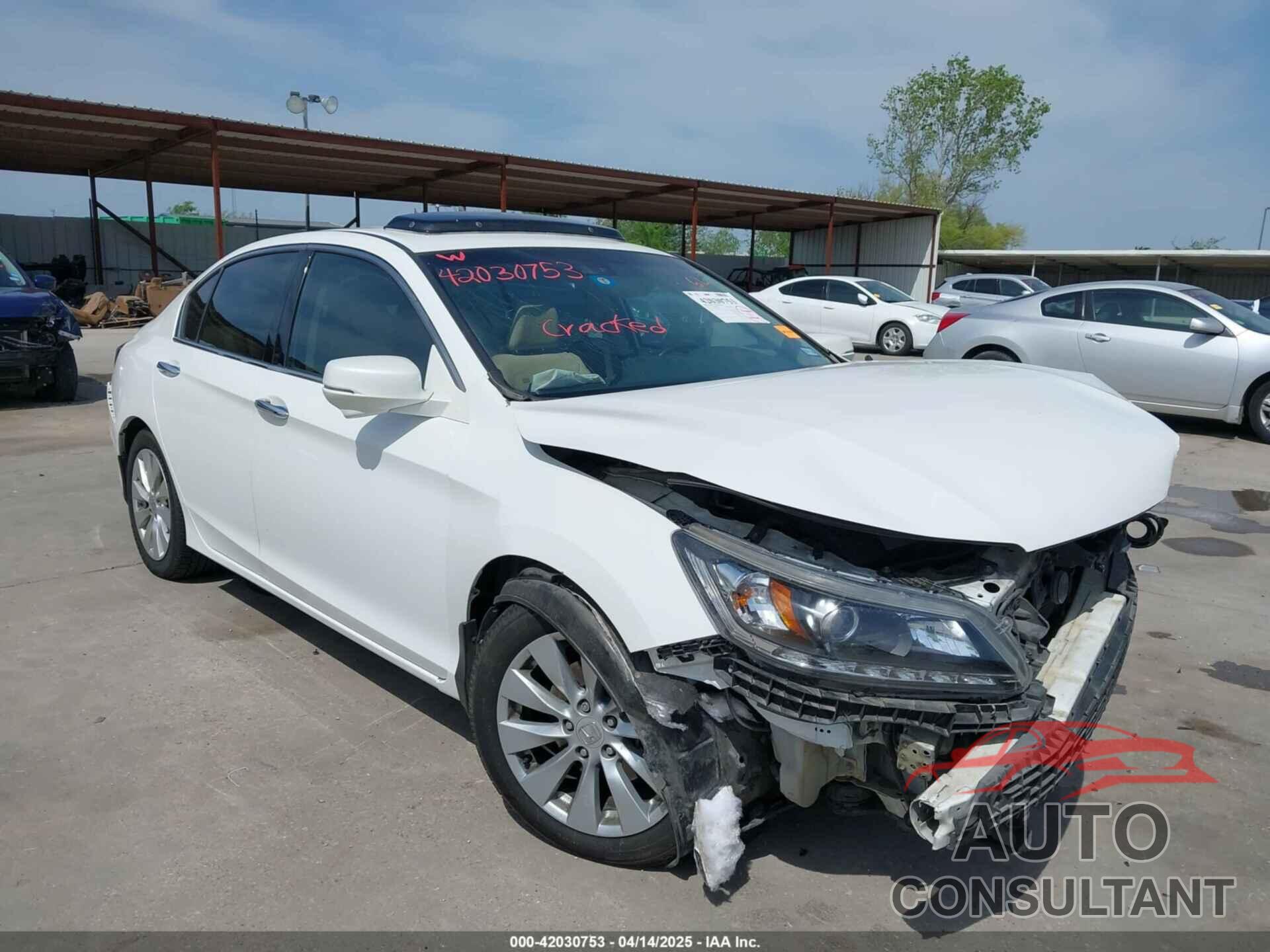 HONDA ACCORD 2013 - 1HGCR3F84DA017242