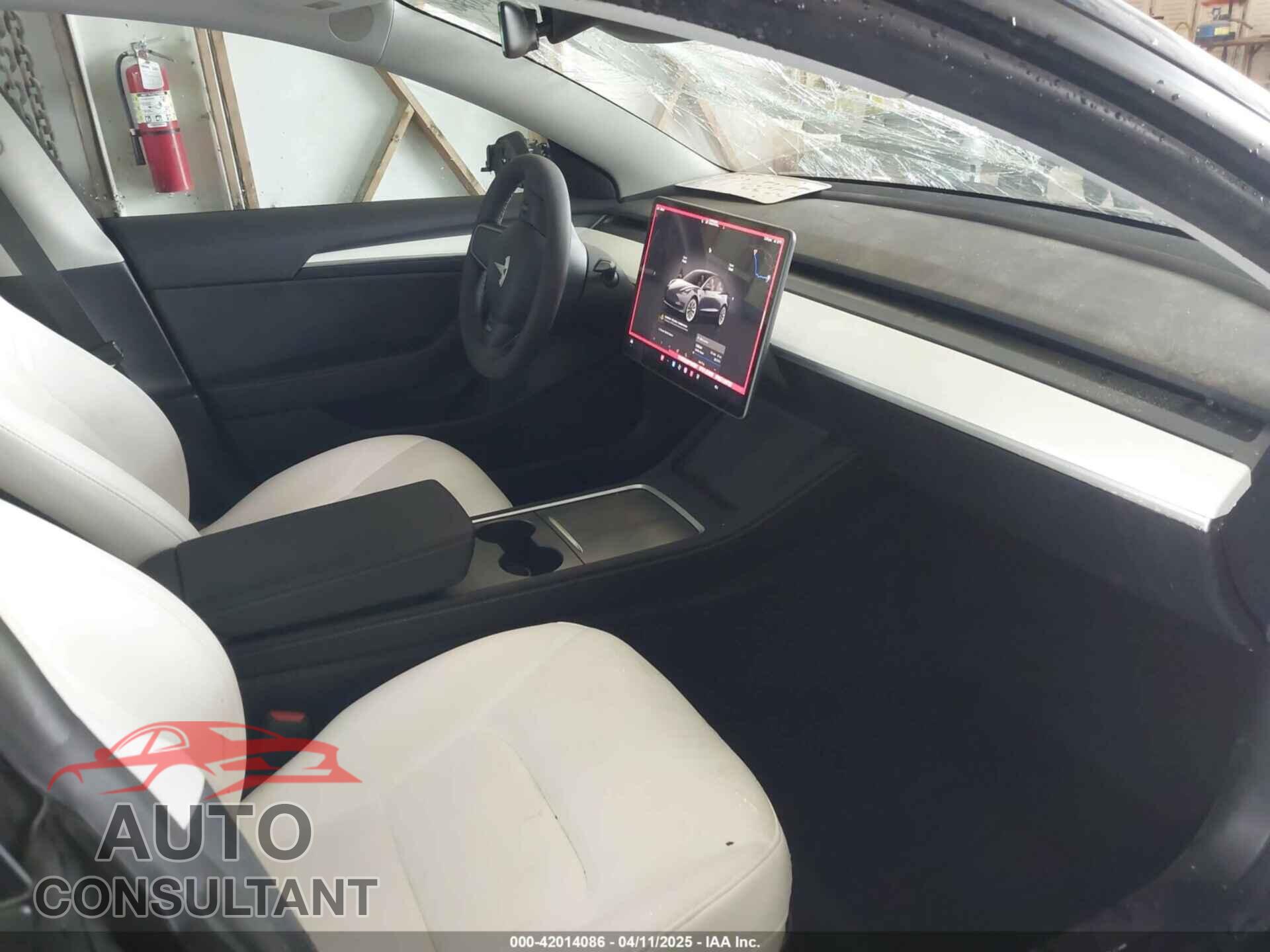 TESLA MODEL 3 2023 - 5YJ3E1EA2PF591661