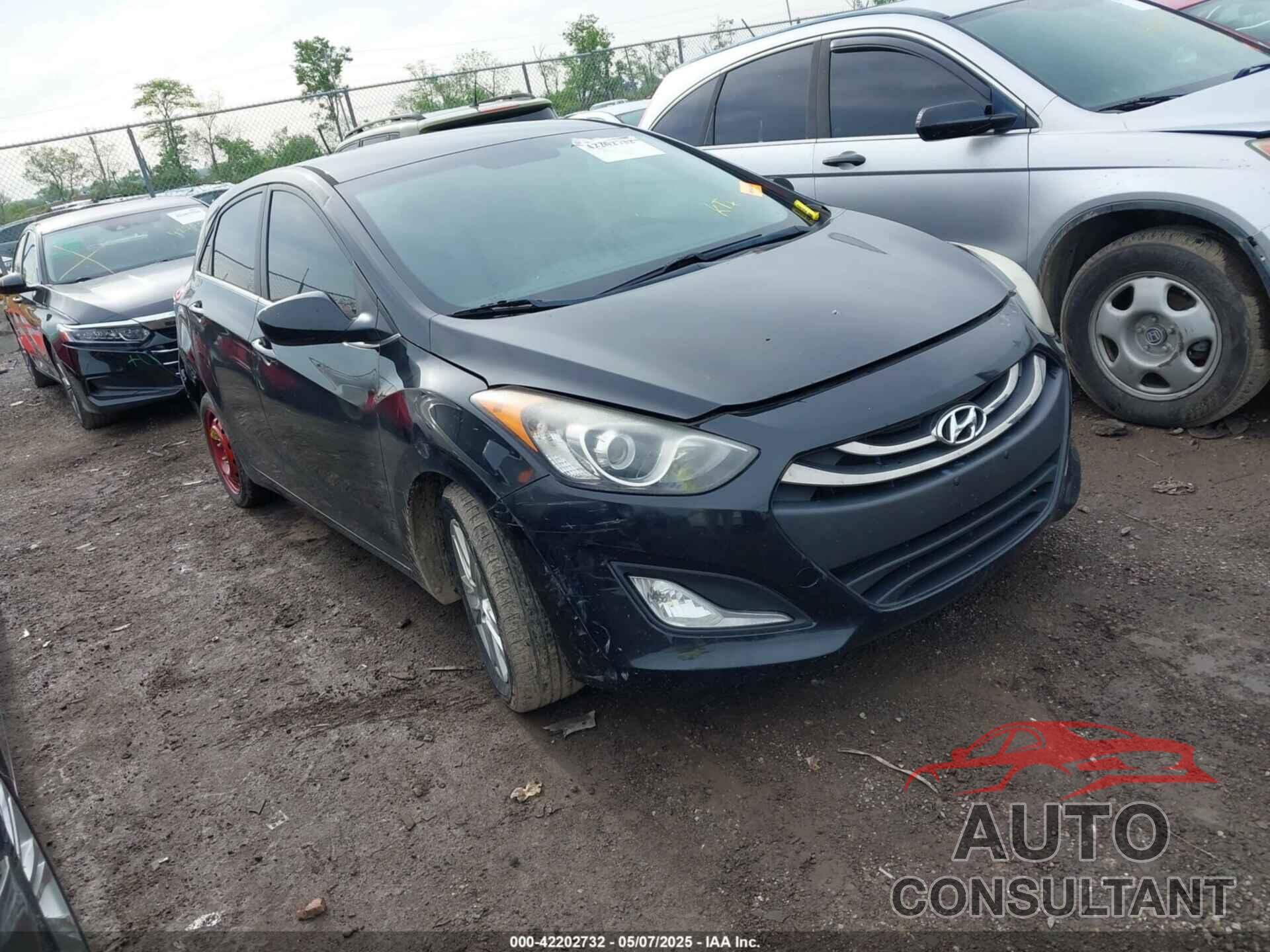 HYUNDAI ELANTRA GT 2014 - KMHD35LH0EU219513