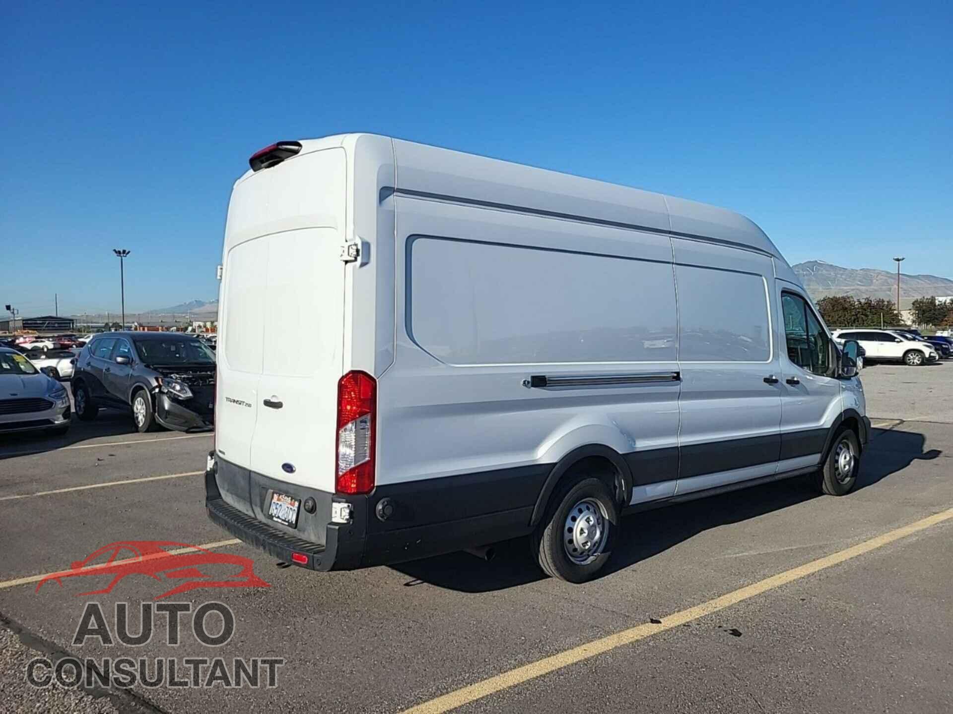 FORD TRANSIT 2020 - 1FTBR3UG1LKB26139