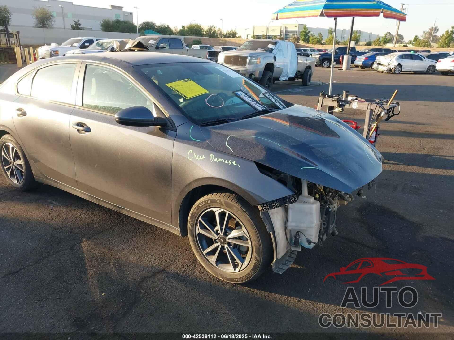 KIA FORTE 2023 - 3KPF24AD1PE550371
