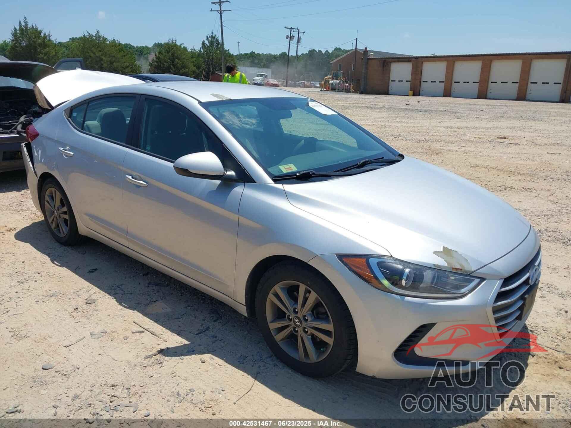 HYUNDAI ELANTRA 2018 - 5NPD84LF6JH214528