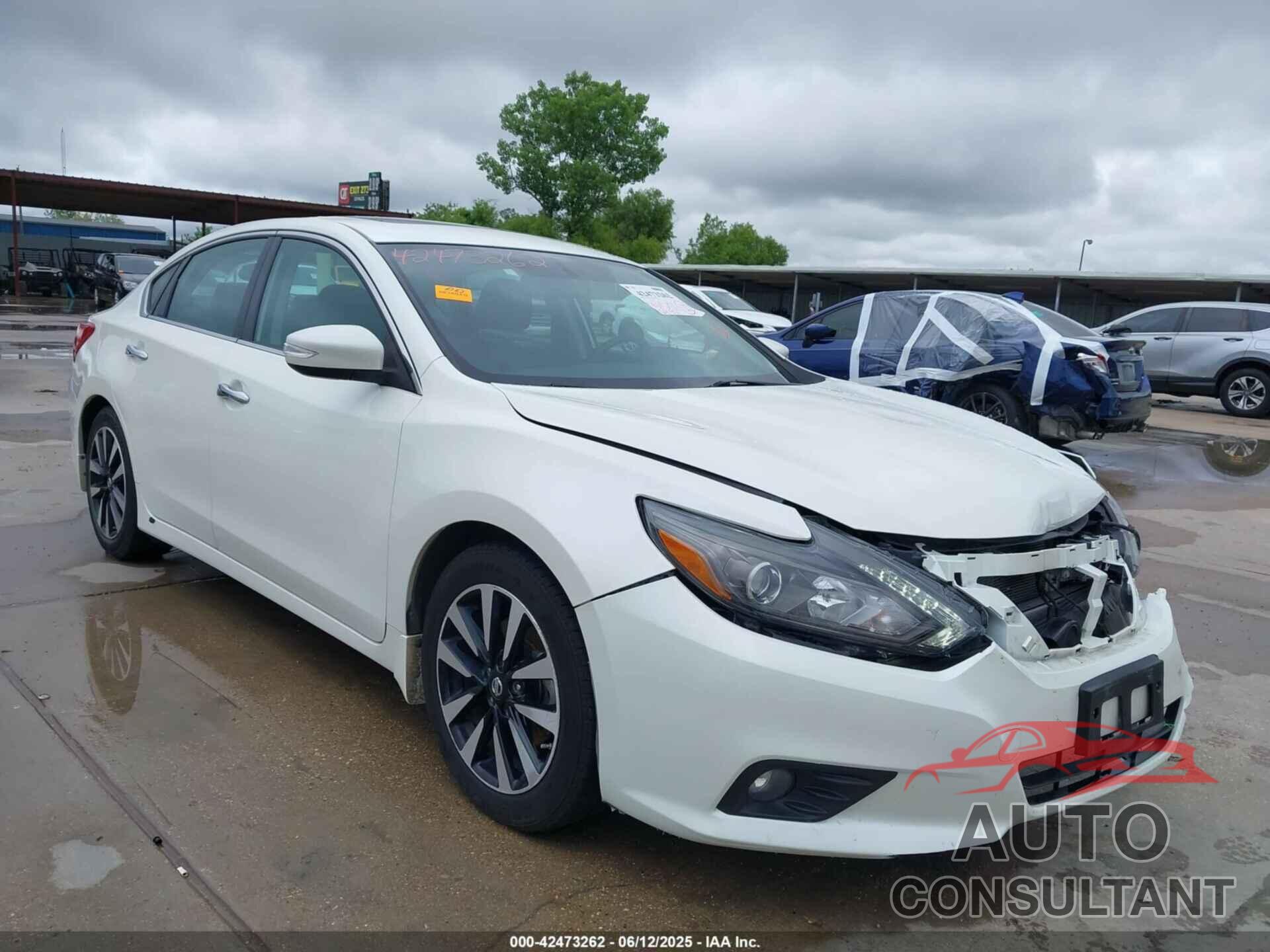 NISSAN ALTIMA 2017 - 1N4AL3AP0HC497415