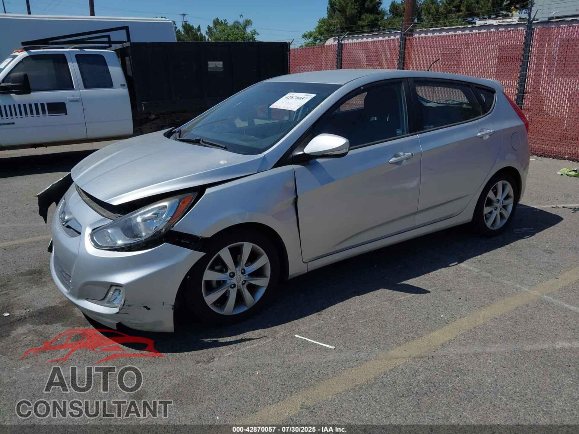 HYUNDAI ACCENT 2013 - KMHCU5AE0DU077521