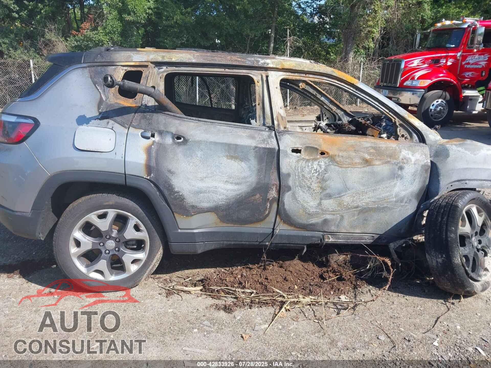 JEEP COMPASS 2020 - 3C4NJDCB9LT137971