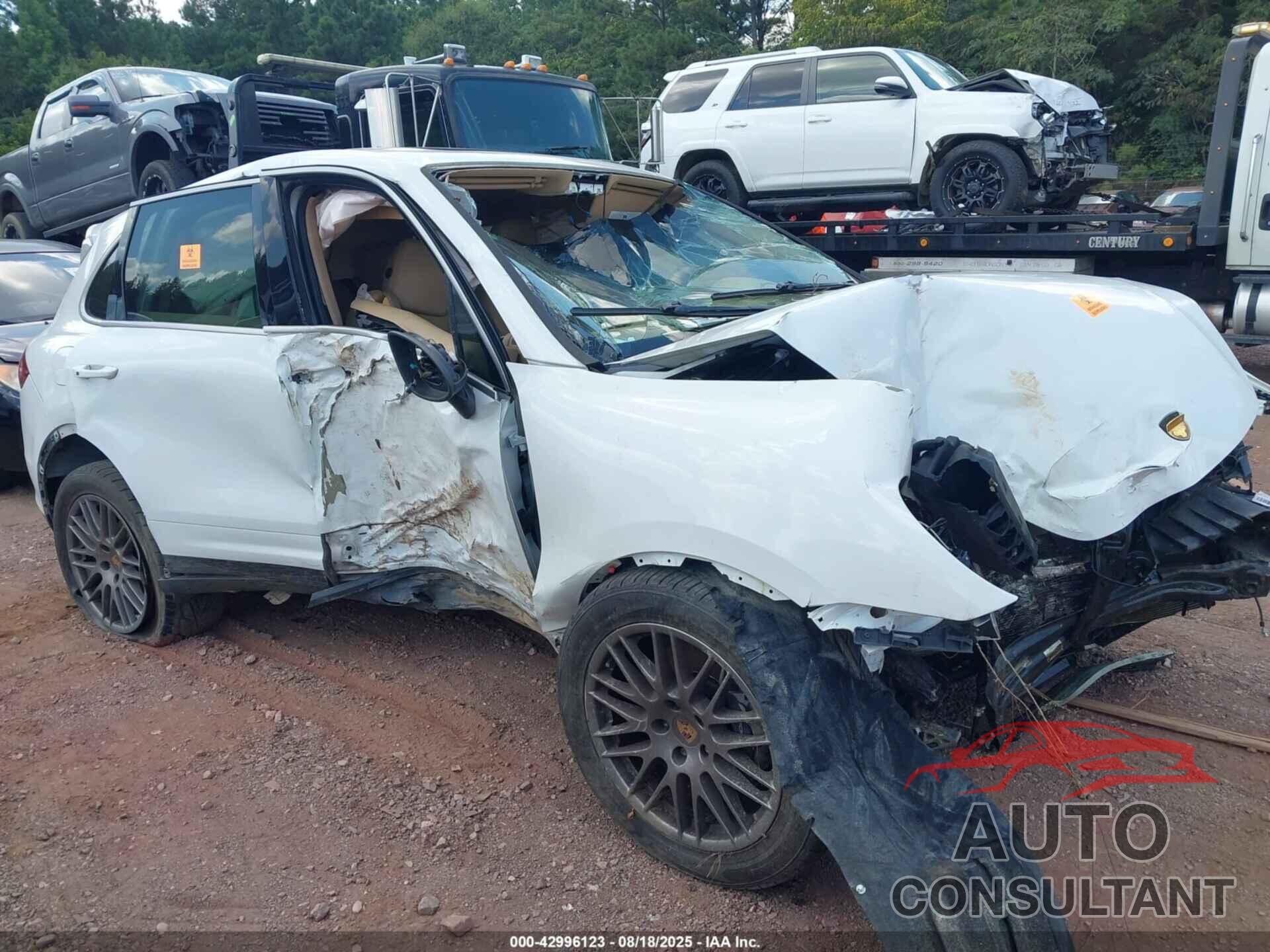 PORSCHE CAYENNE 2014 - WP1AA2A23ELA07154