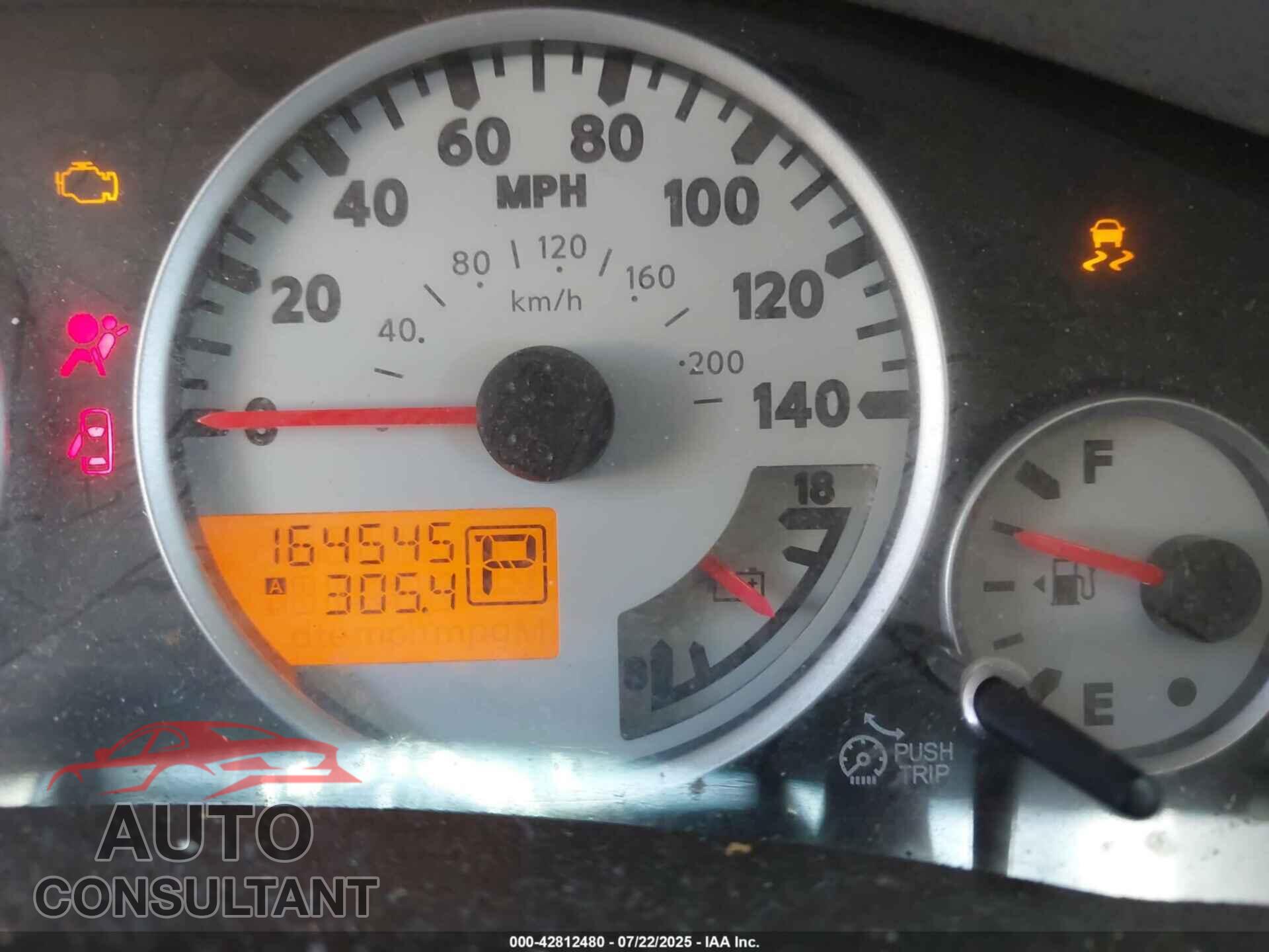 NISSAN FRONTIER 2013 - 1N6AD0EV2DN748946