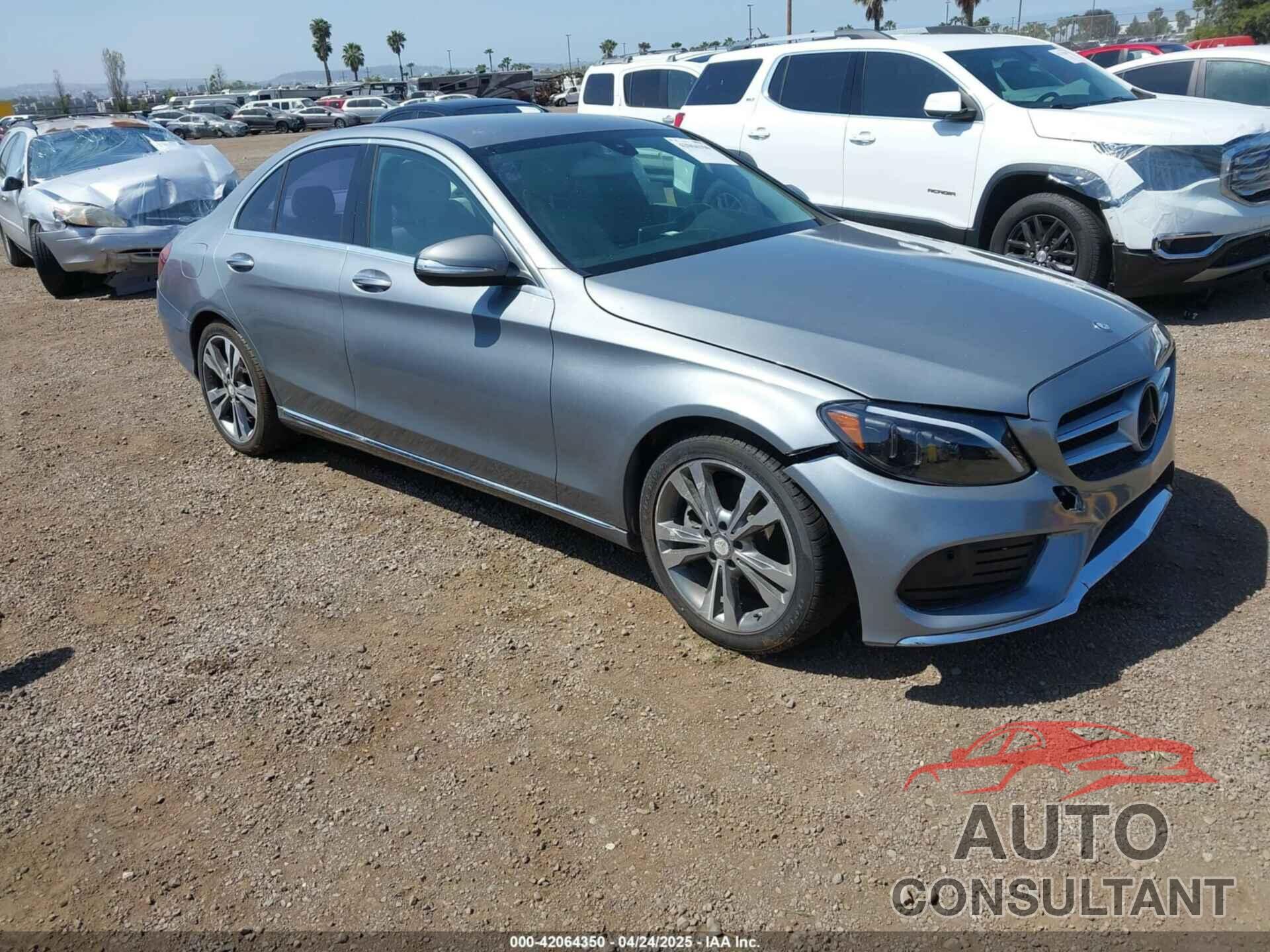 MERCEDES-BENZ C 300 2015 - 55SWF4JB0FU061535