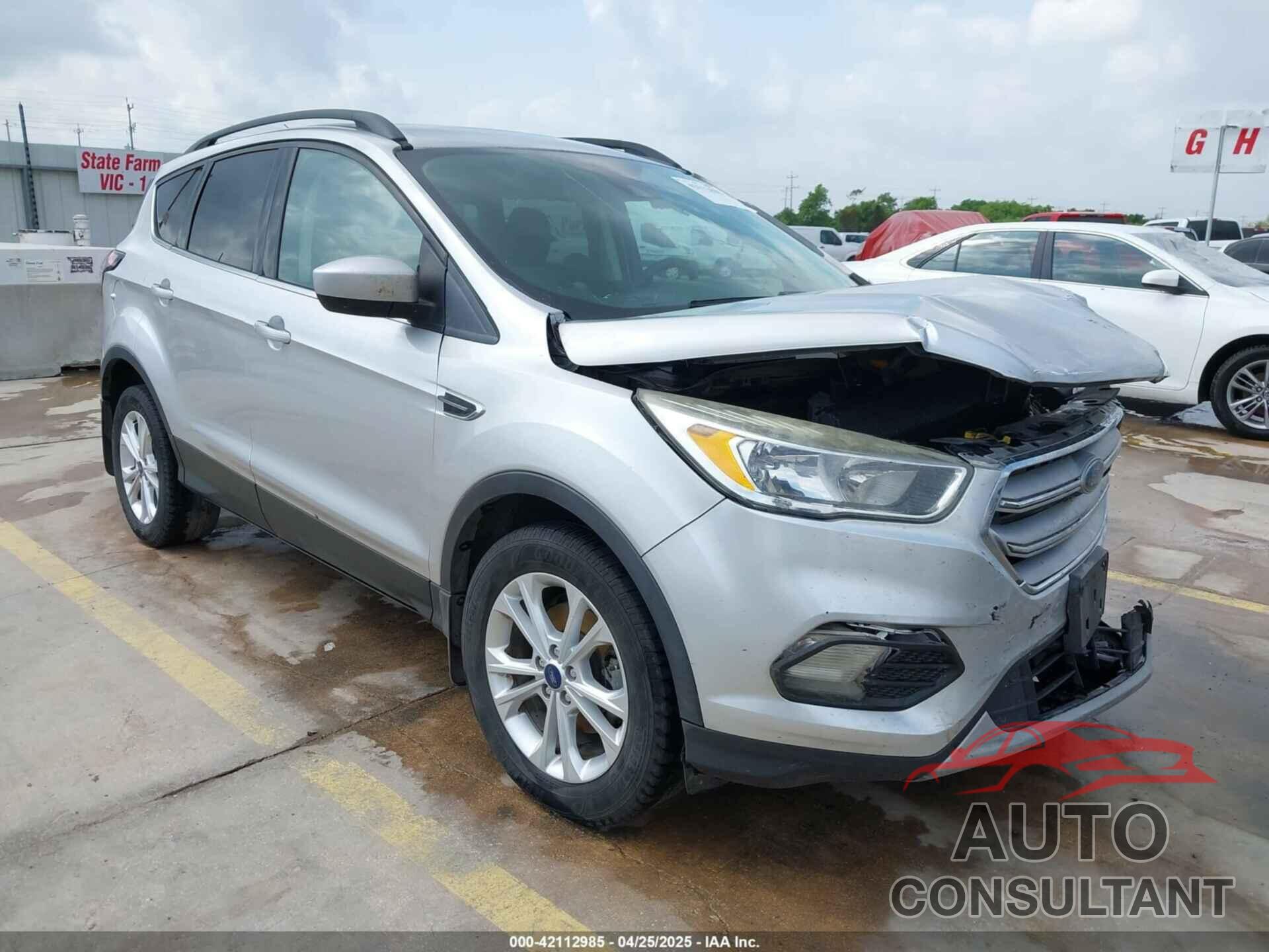 FORD ESCAPE 2018 - 1FMCU0GD1JUB85448