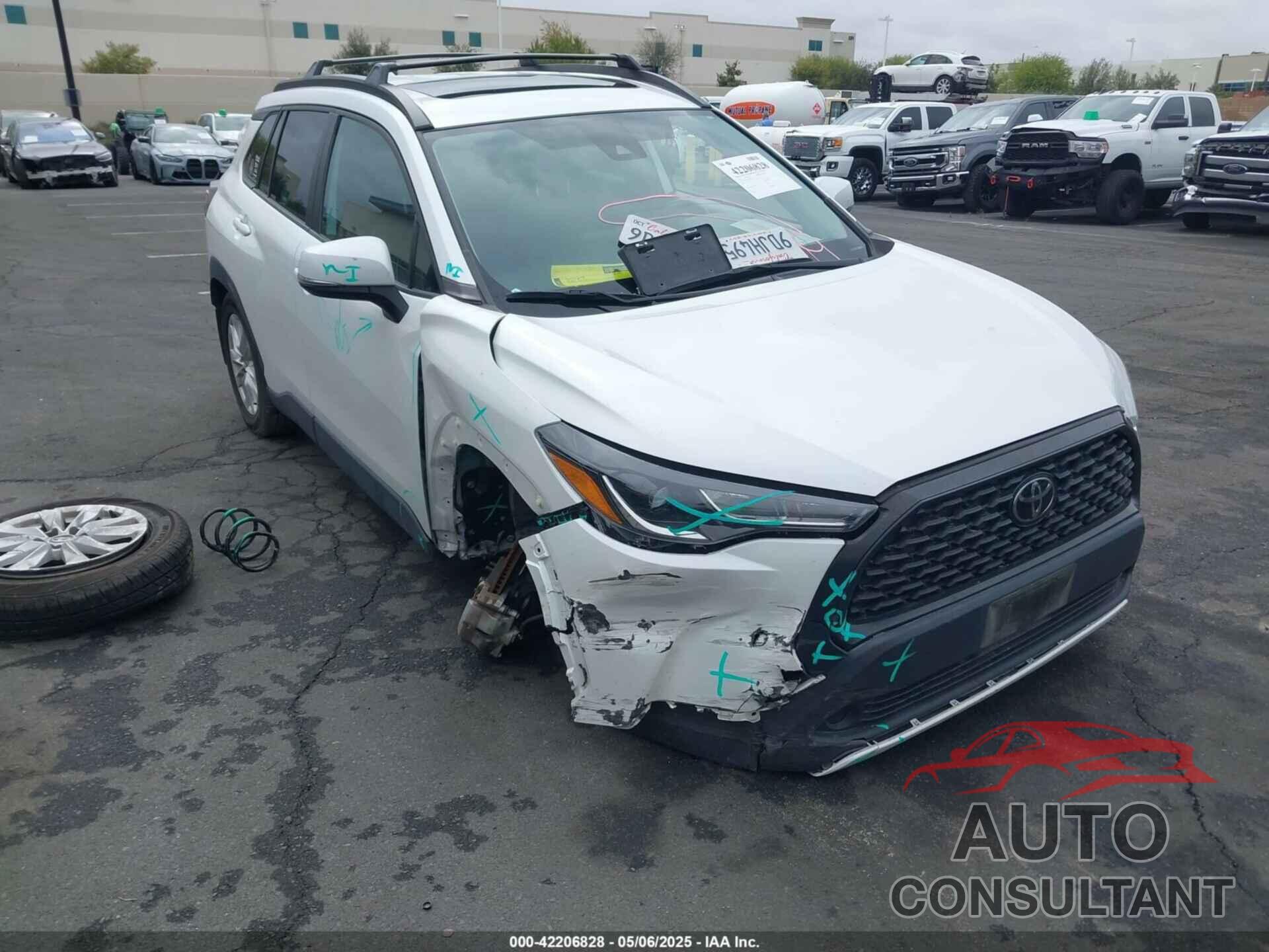 TOYOTA COROLLA CROSS 2022 - 7MUBAABG2NV030200