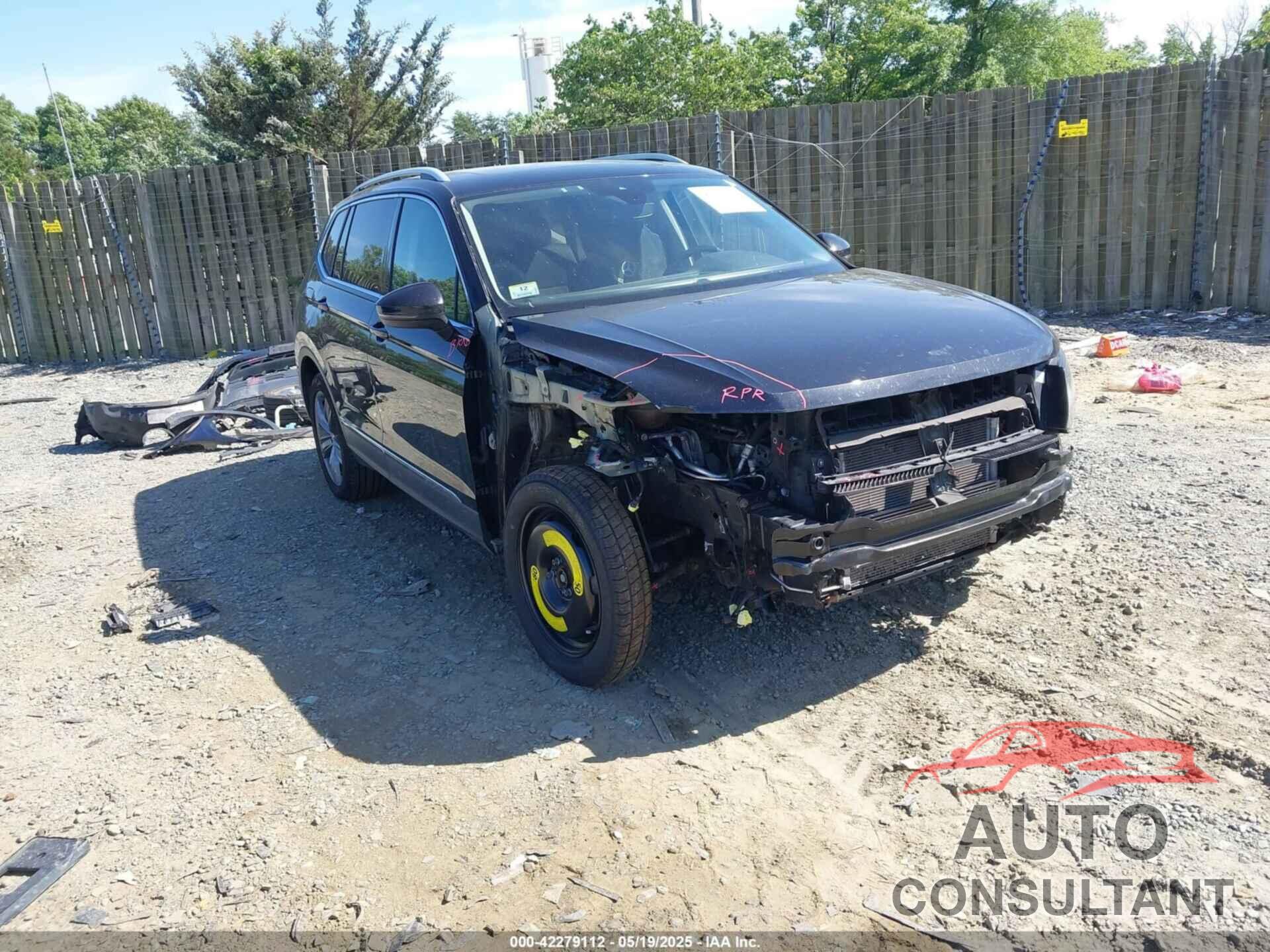 VOLKSWAGEN TIGUAN 2021 - 3VV2B7AX0MM027517