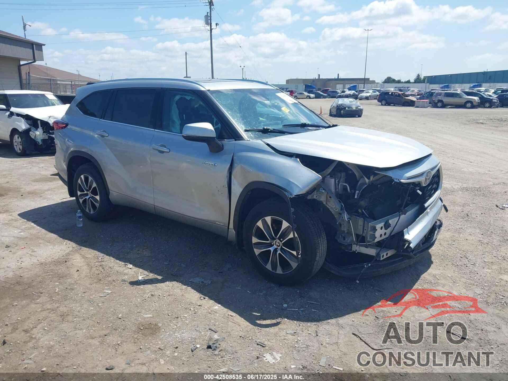 TOYOTA HIGHLANDER 2020 - 5TDHBRCH9LS502798