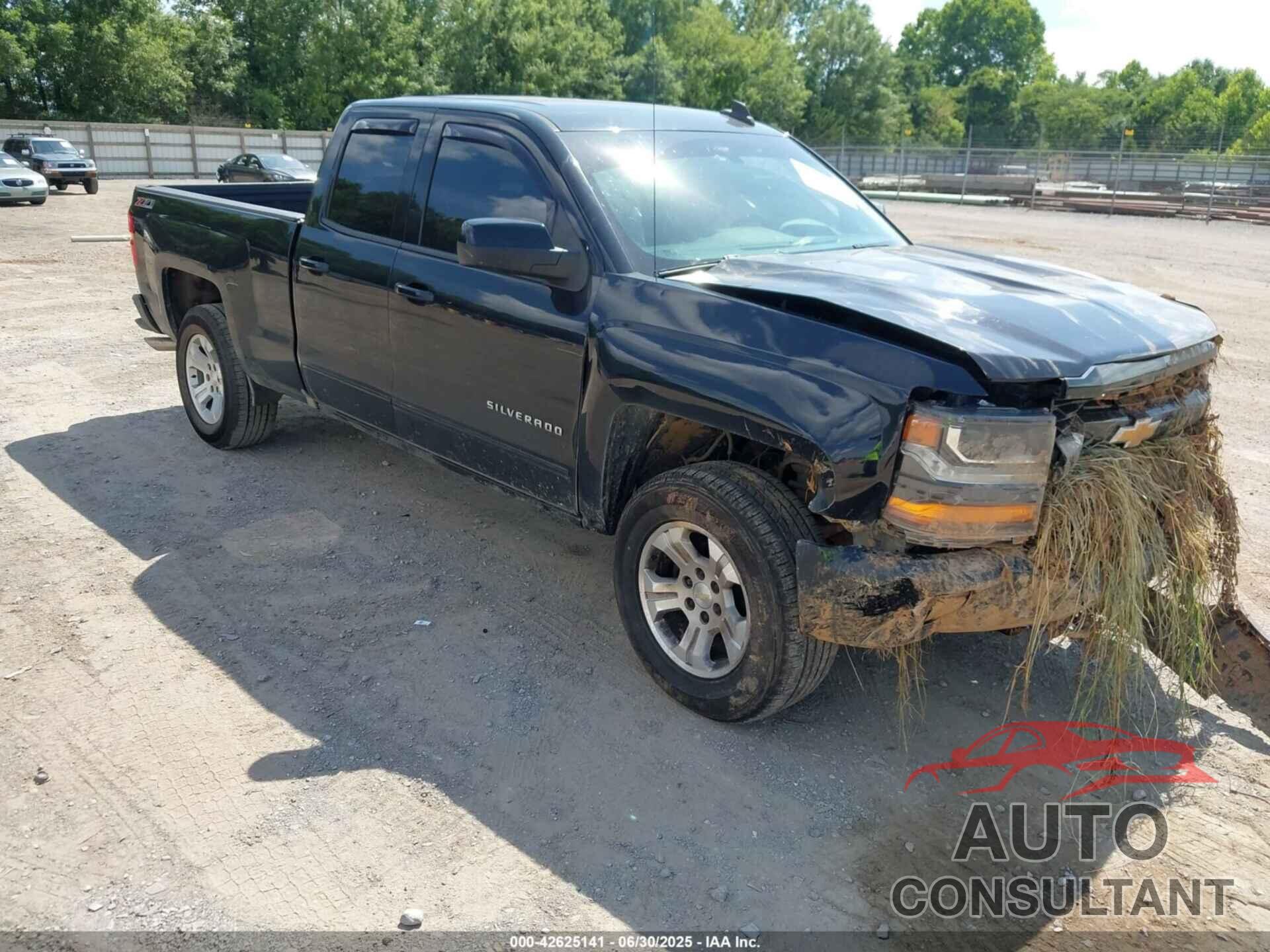 CHEVROLET SILVERADO 1500 2017 - 1GCVKREC2HZ240438