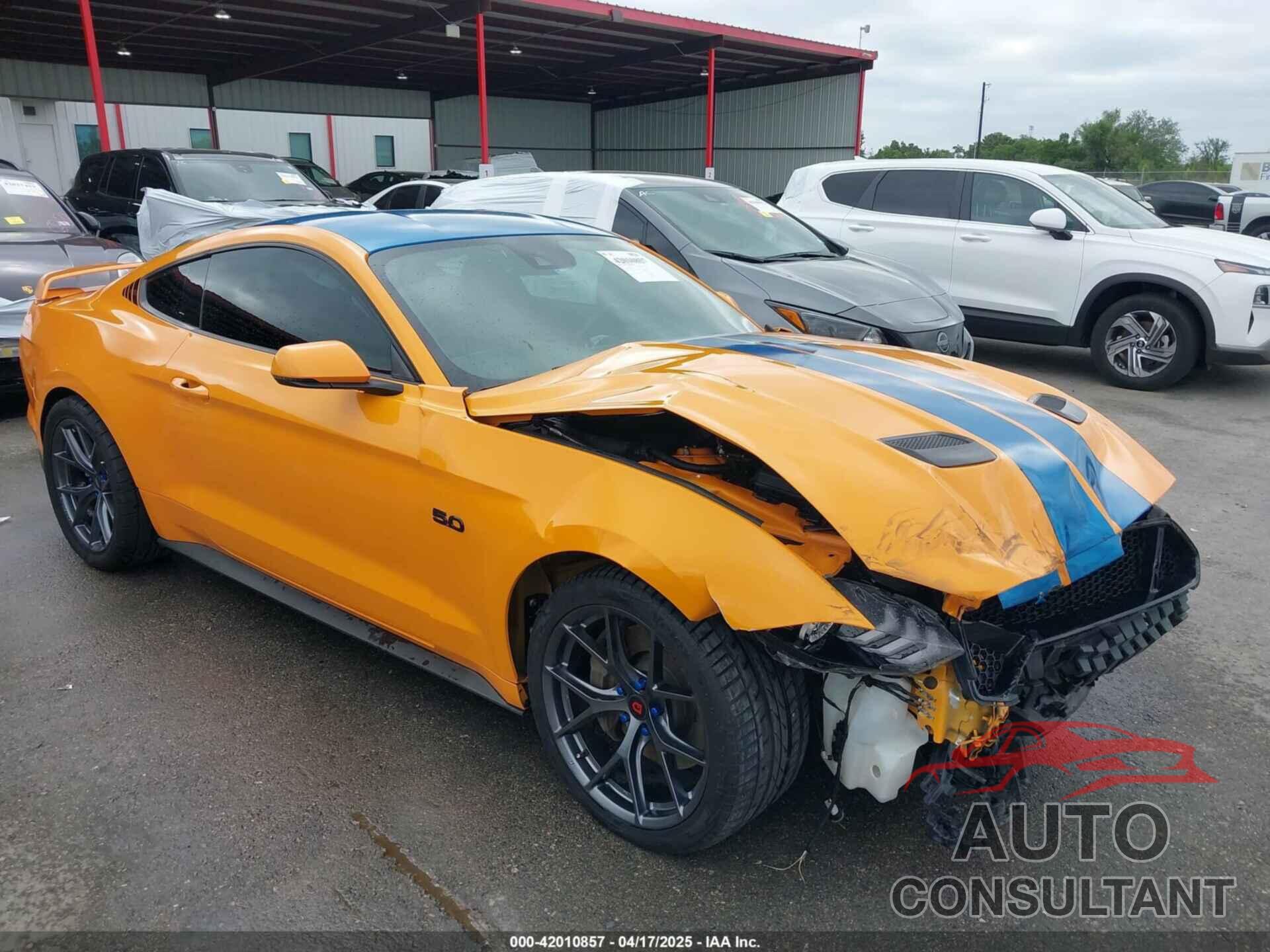 FORD MUSTANG 2018 - 1FA6P8CF6J5103521