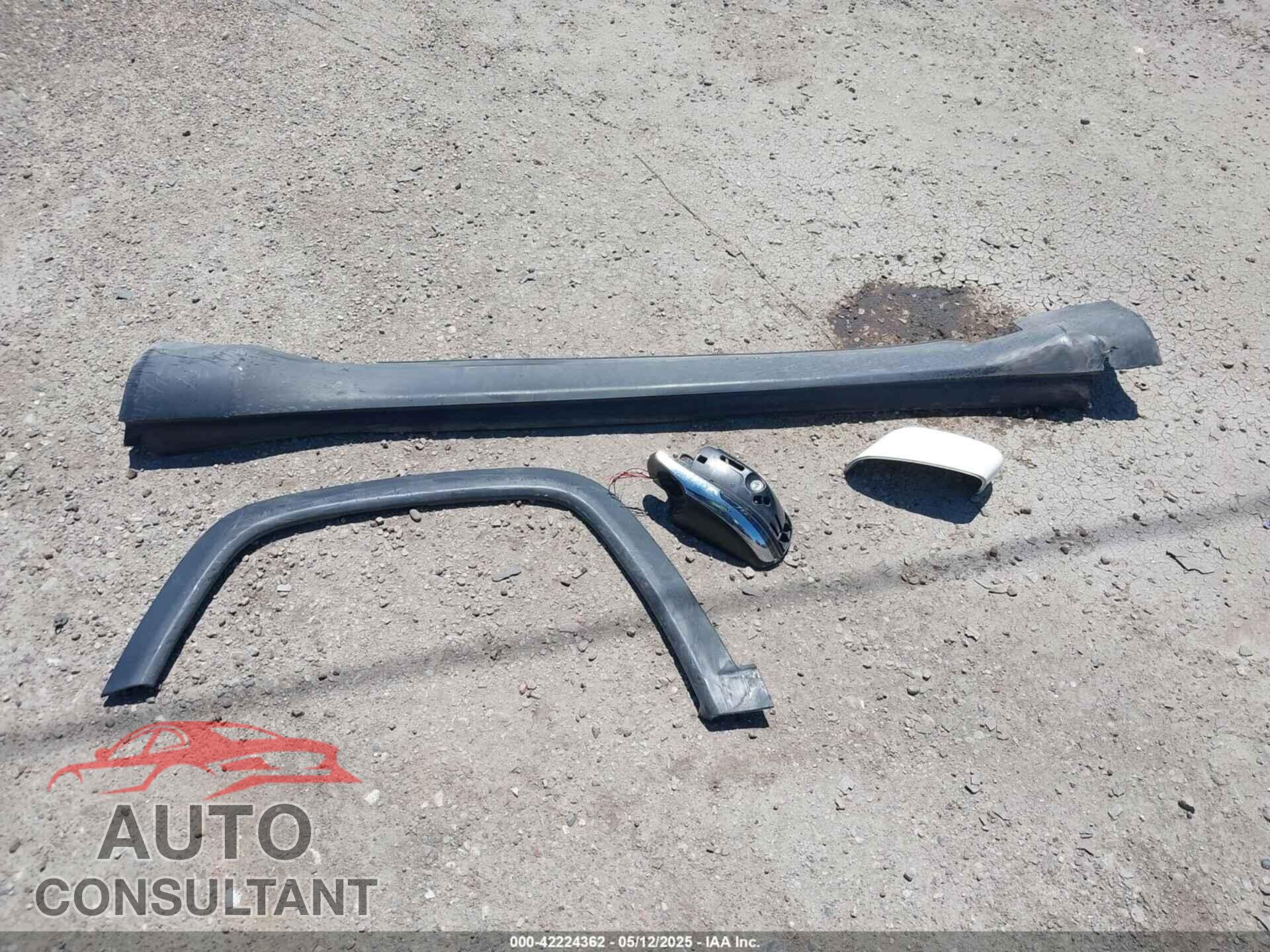 JEEP COMPASS 2020 - 3C4NJDCB7LT215597