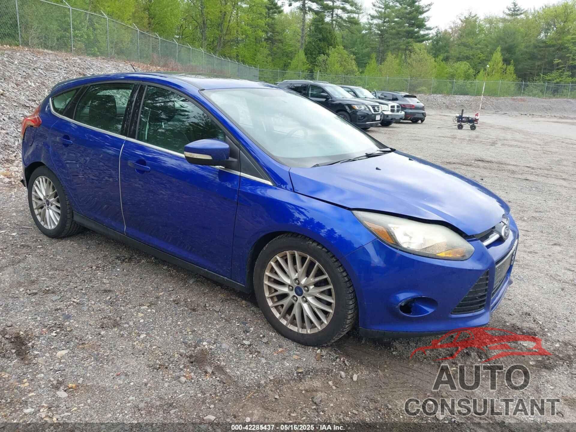 FORD FOCUS 2014 - 1FADP3N26EL243171