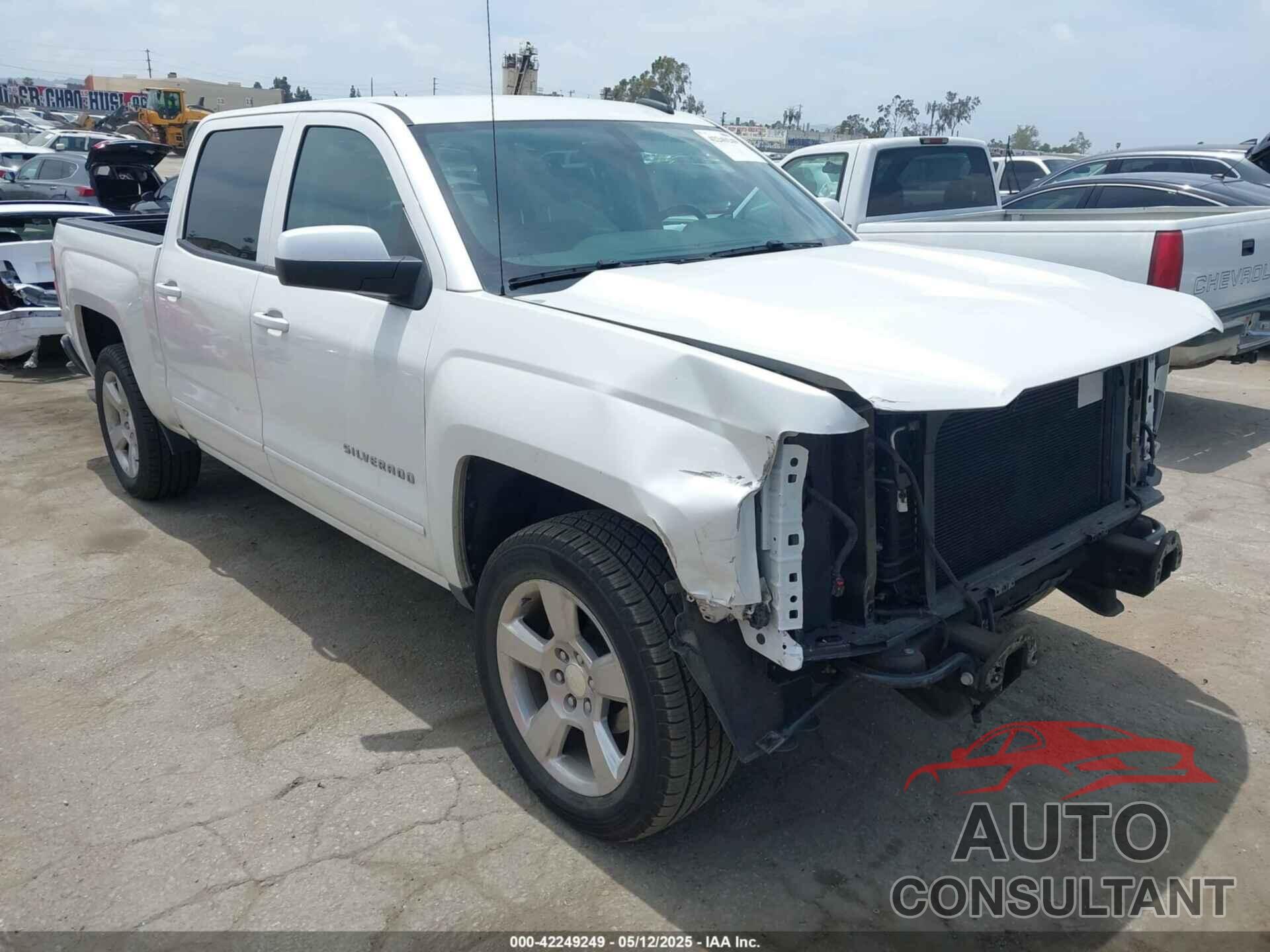 CHEVROLET SILVERADO 1500 2018 - 3GCPCREC9JG618556