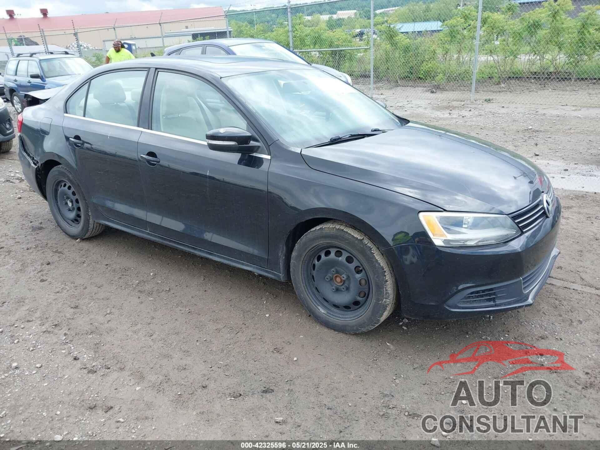 VOLKSWAGEN JETTA 2013 - 3VWDP7AJXDM289031