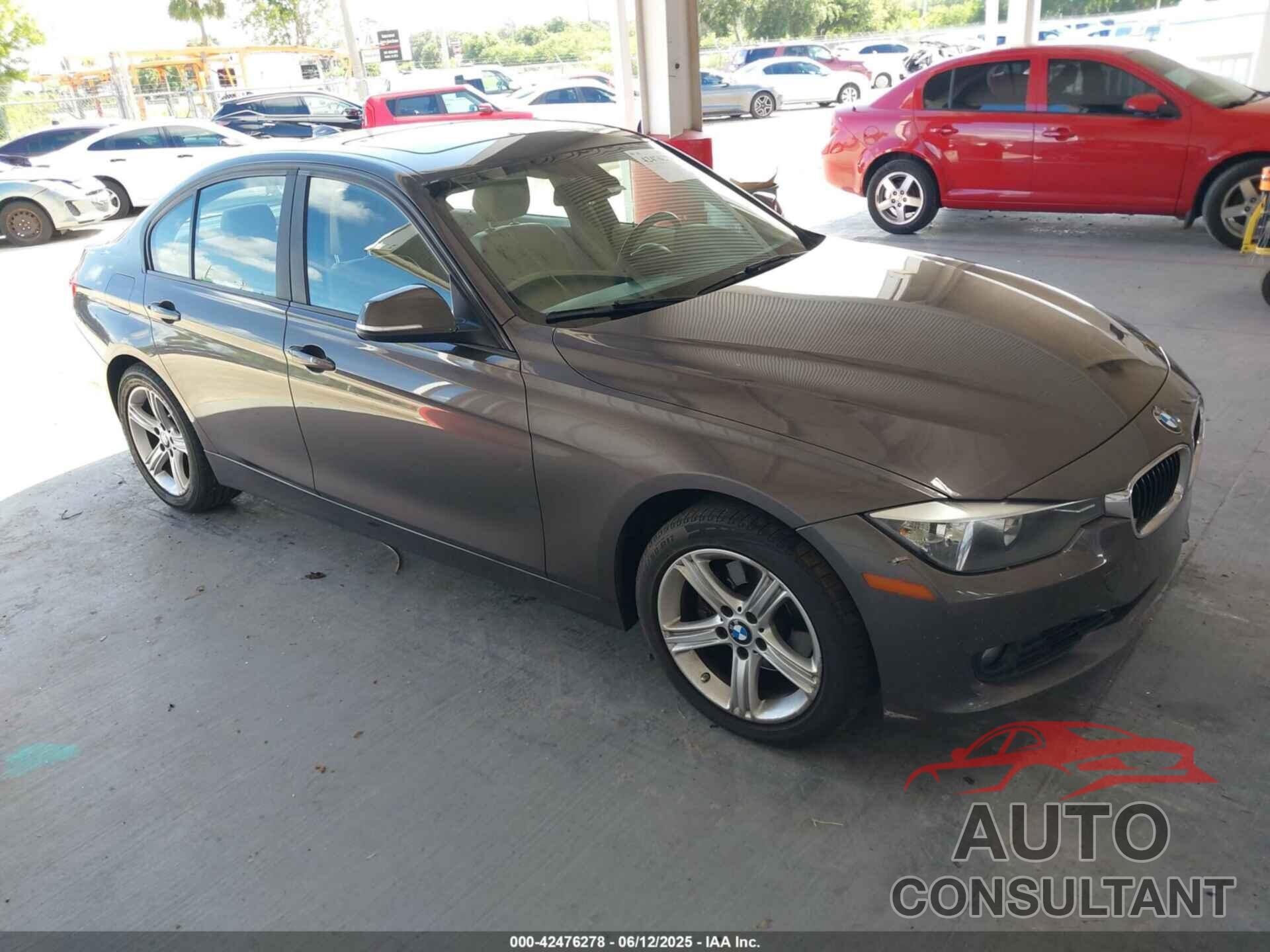 BMW 328I 2013 - WBA3A5G58DNP20080