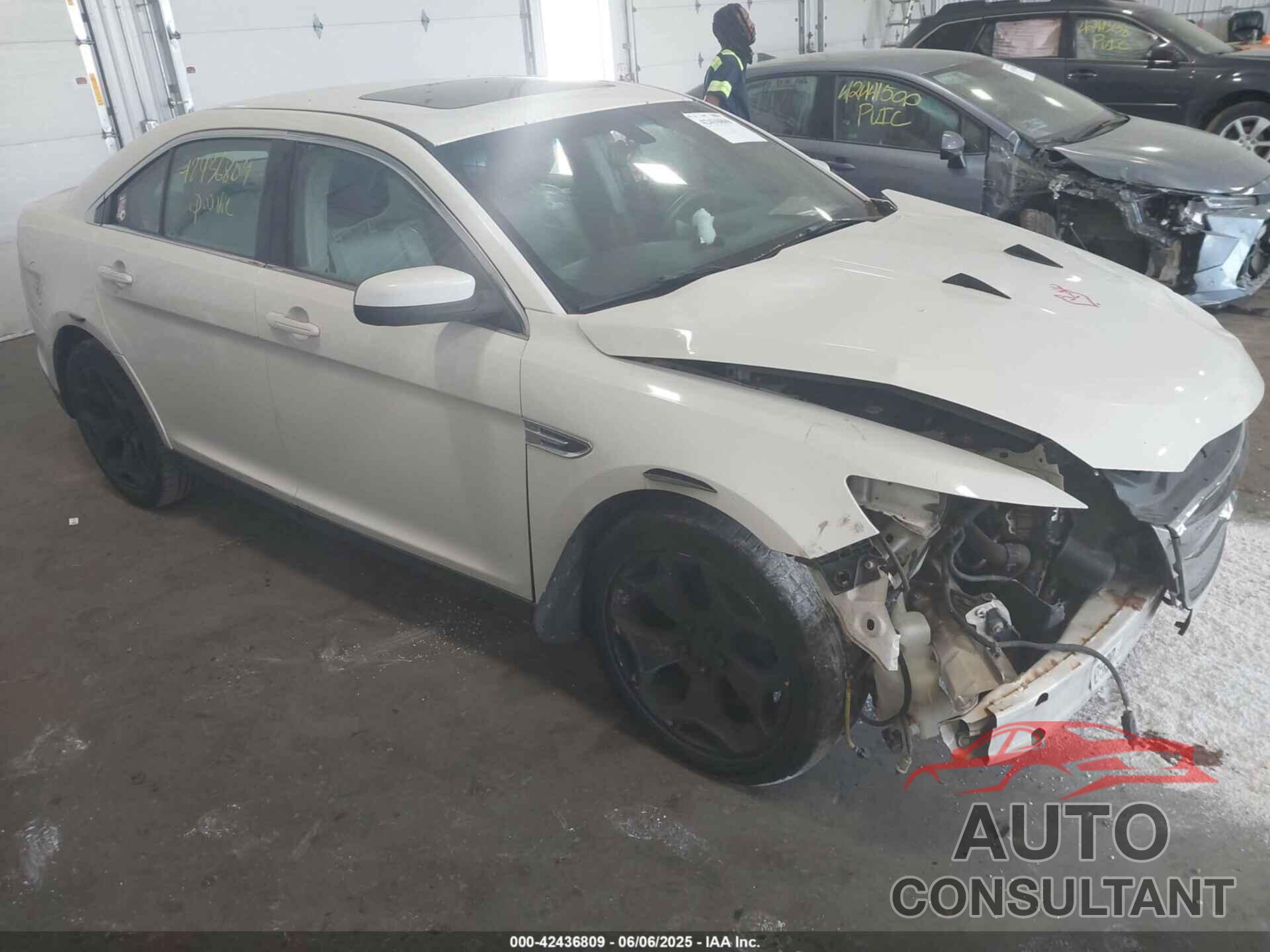 FORD TAURUS 2010 - 1FAHP2EW9AG101088