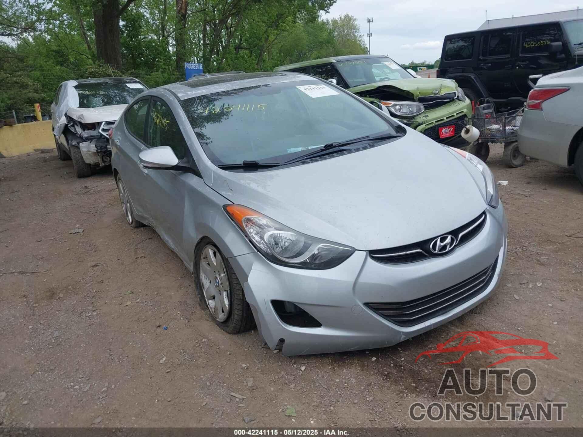 HYUNDAI ELANTRA 2011 - 5NPDH4AE3BH046925