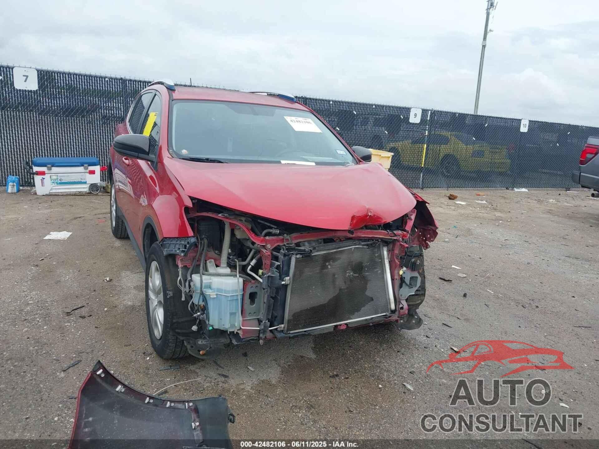 TOYOTA RAV4 2015 - JTMZFREV7FJ054316