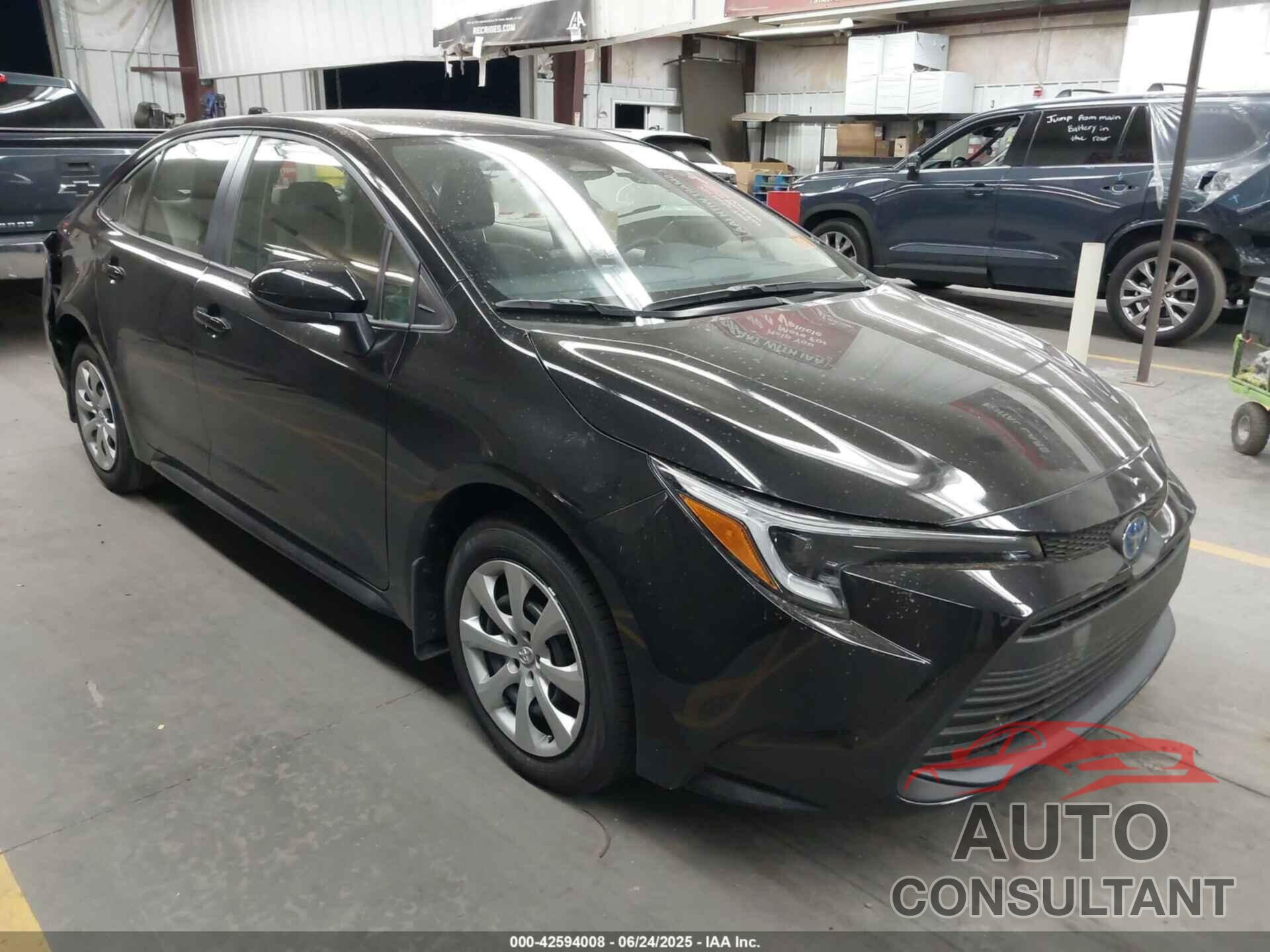 TOYOTA COROLLA 2025 - JTDBCMFE2S3095589