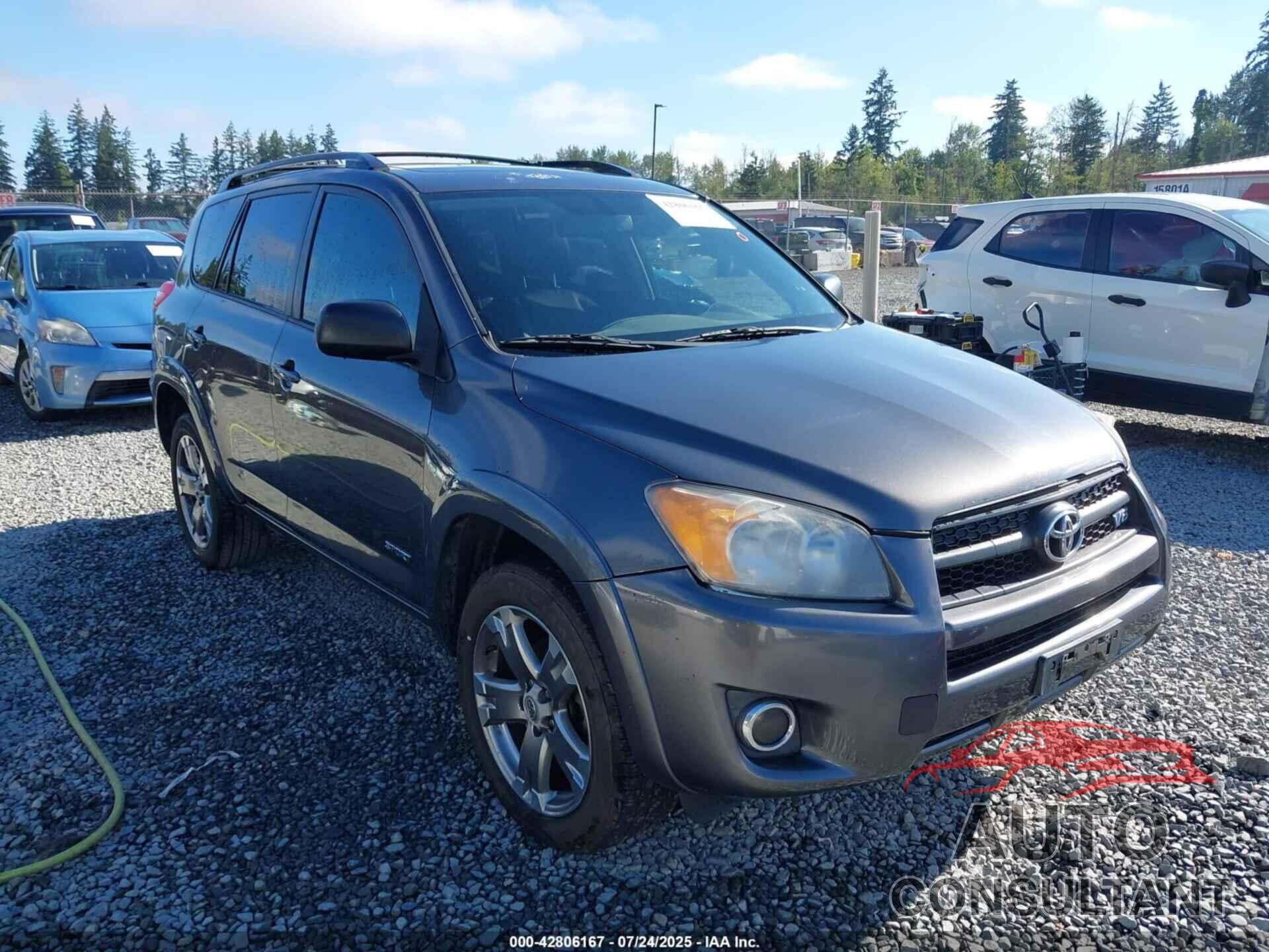 TOYOTA RAV4 2011 - 2T3WK4DV7BW009911