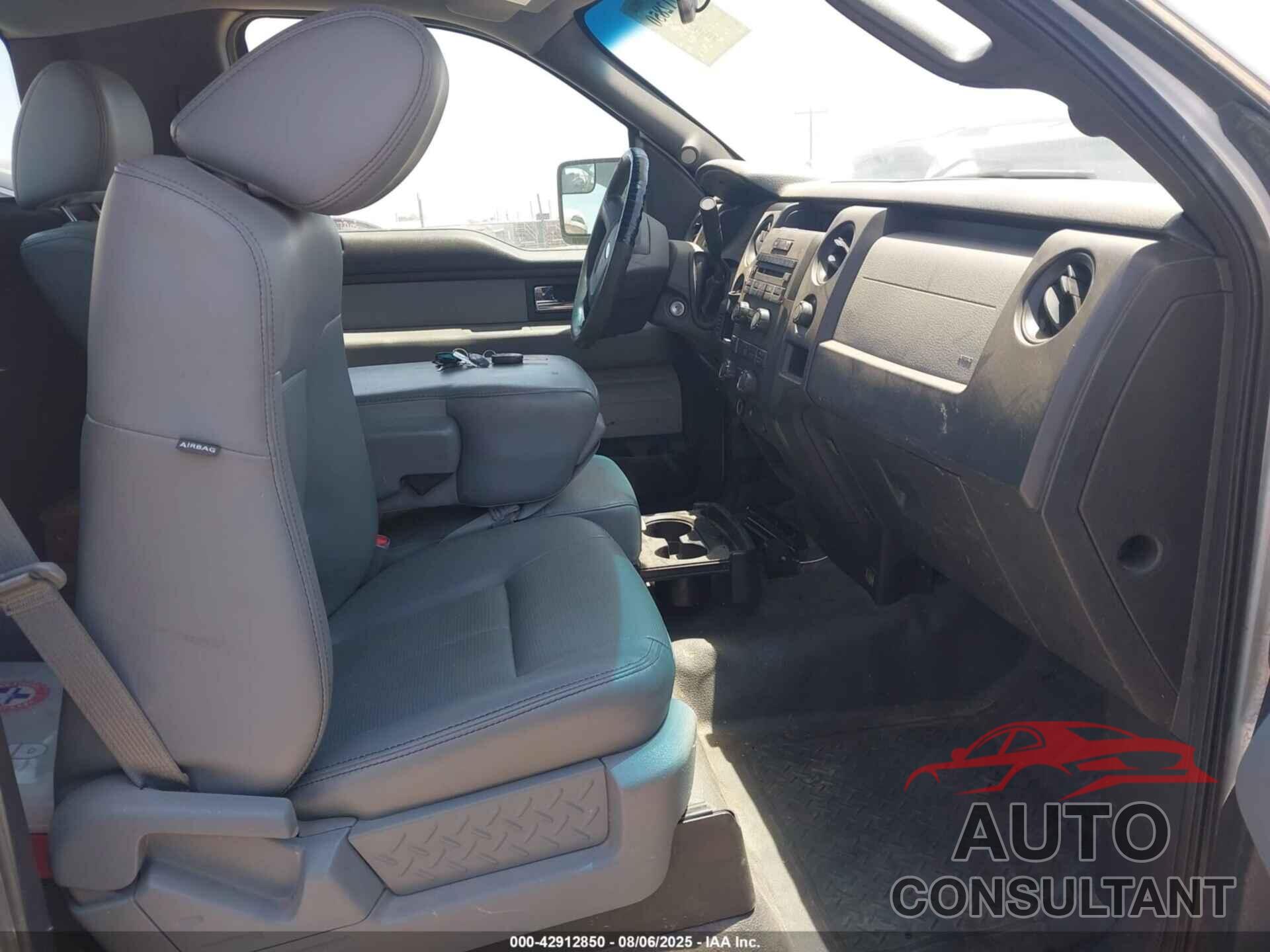 FORD F-150 2012 - 1FTMF1CM8CKD79732