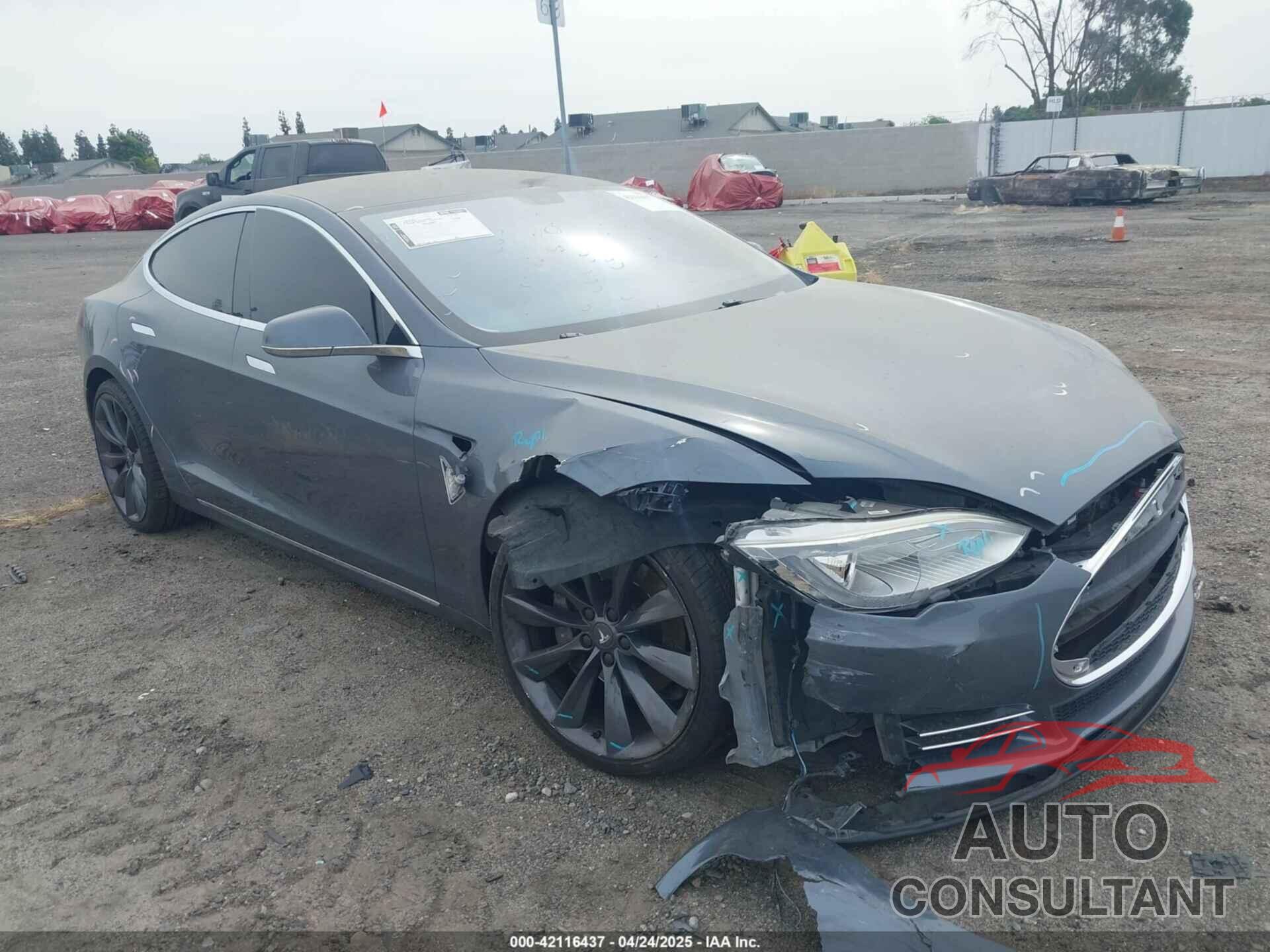 TESLA MODEL S 2013 - 5YJSA1AG5DFP13149