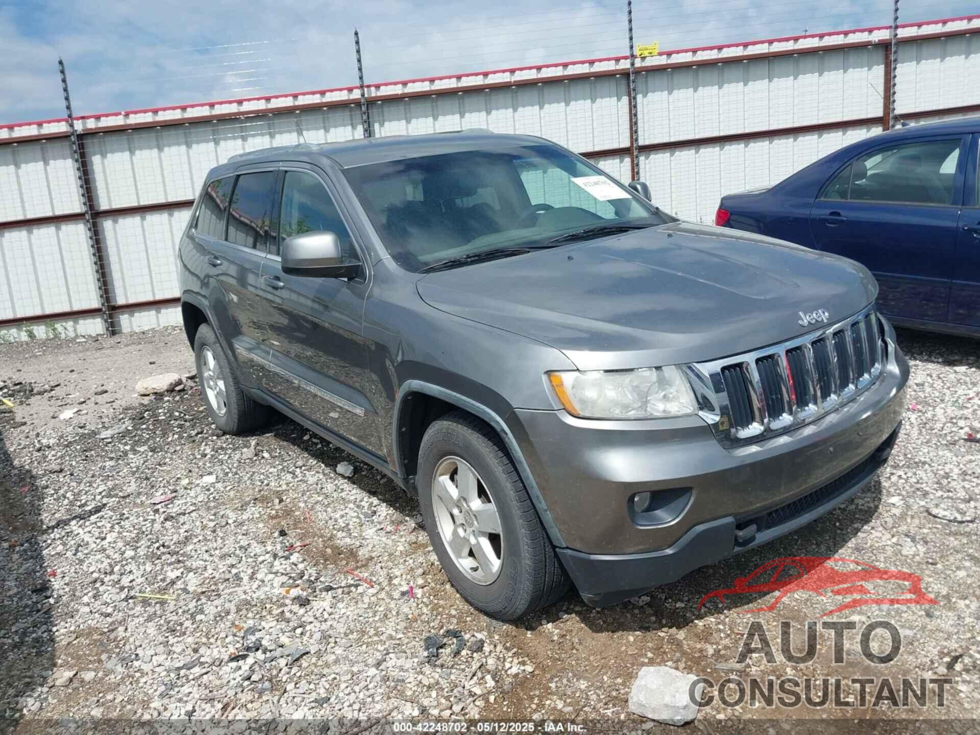 JEEP GRAND CHEROKEE 2011 - 1J4RR4GG3BC668734