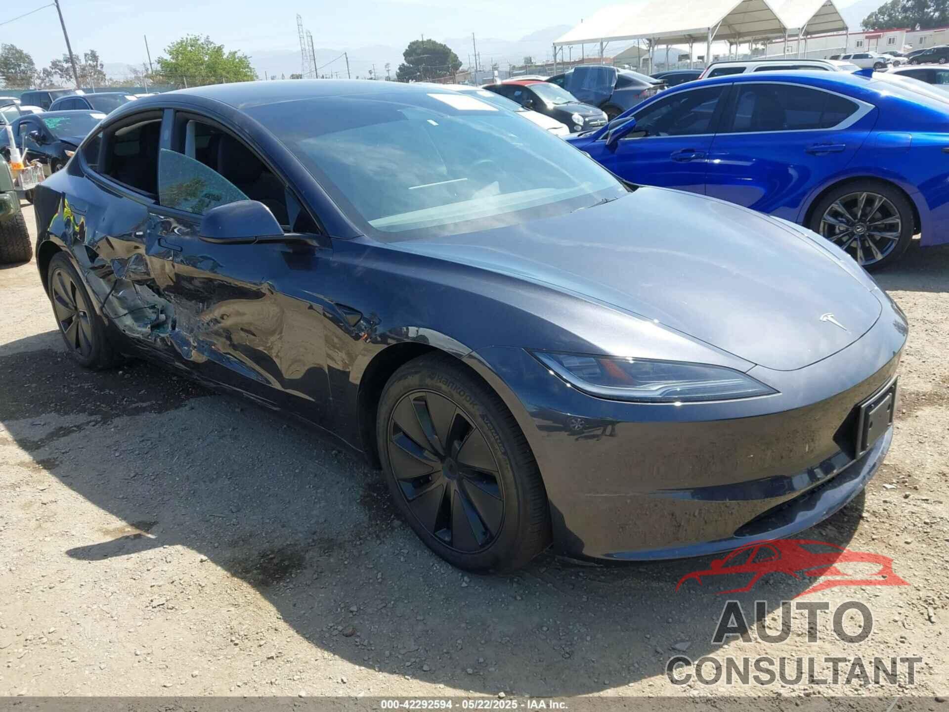 TESLA MODEL 3 2024 - 5YJ3E1EAXRF864994
