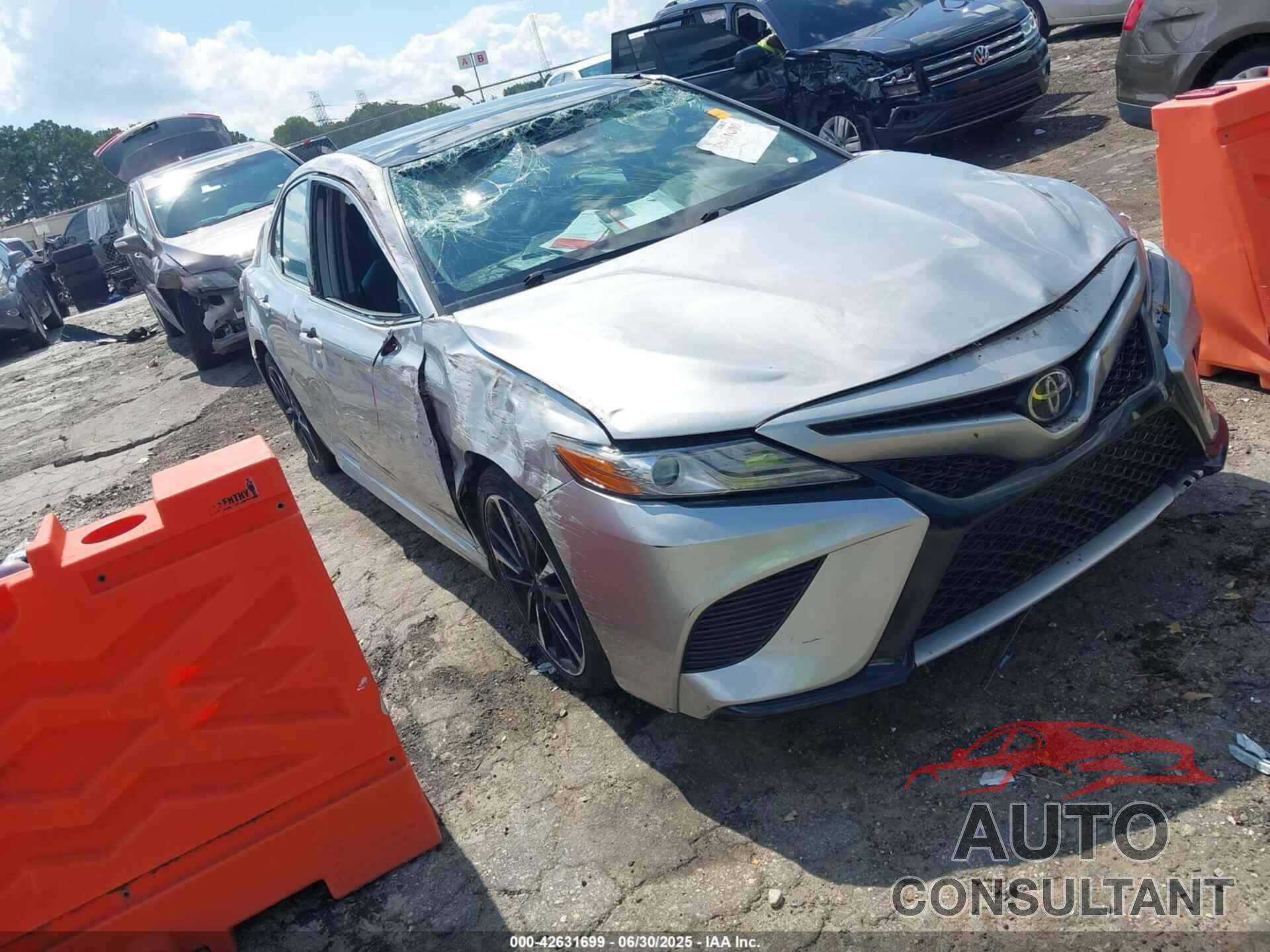 TOYOTA CAMRY 2019 - 4T1B61HK2KU713413