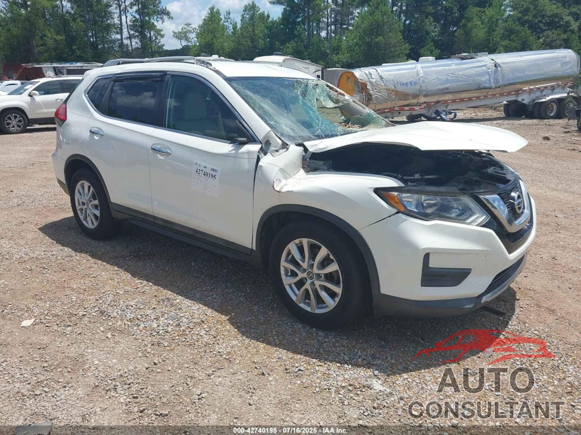 NISSAN ROGUE 2017 - 5N1AT2MT0HC732081