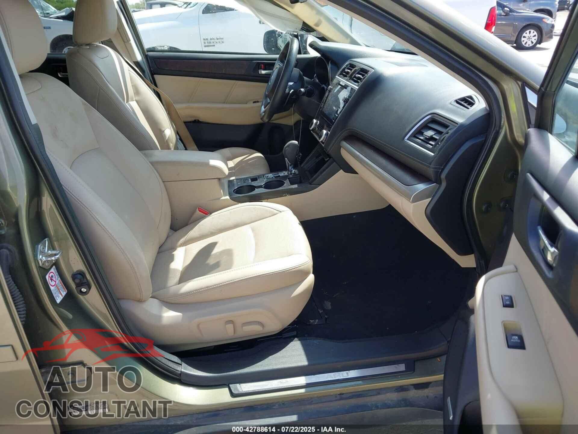 SUBARU OUTBACK 2019 - 4S4BSENC2K3270573