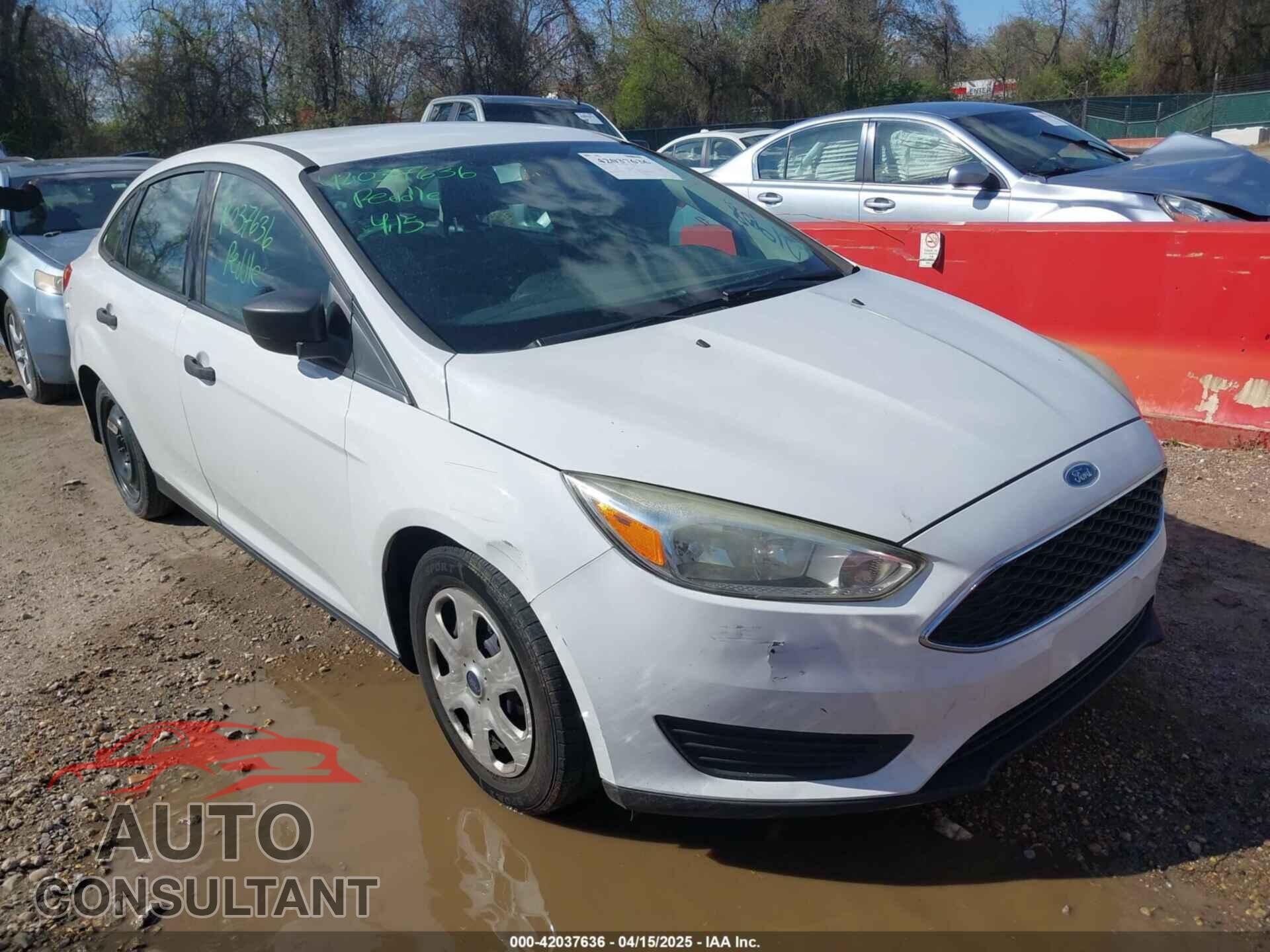 FORD FOCUS 2016 - 1FADP3E2XGL357547