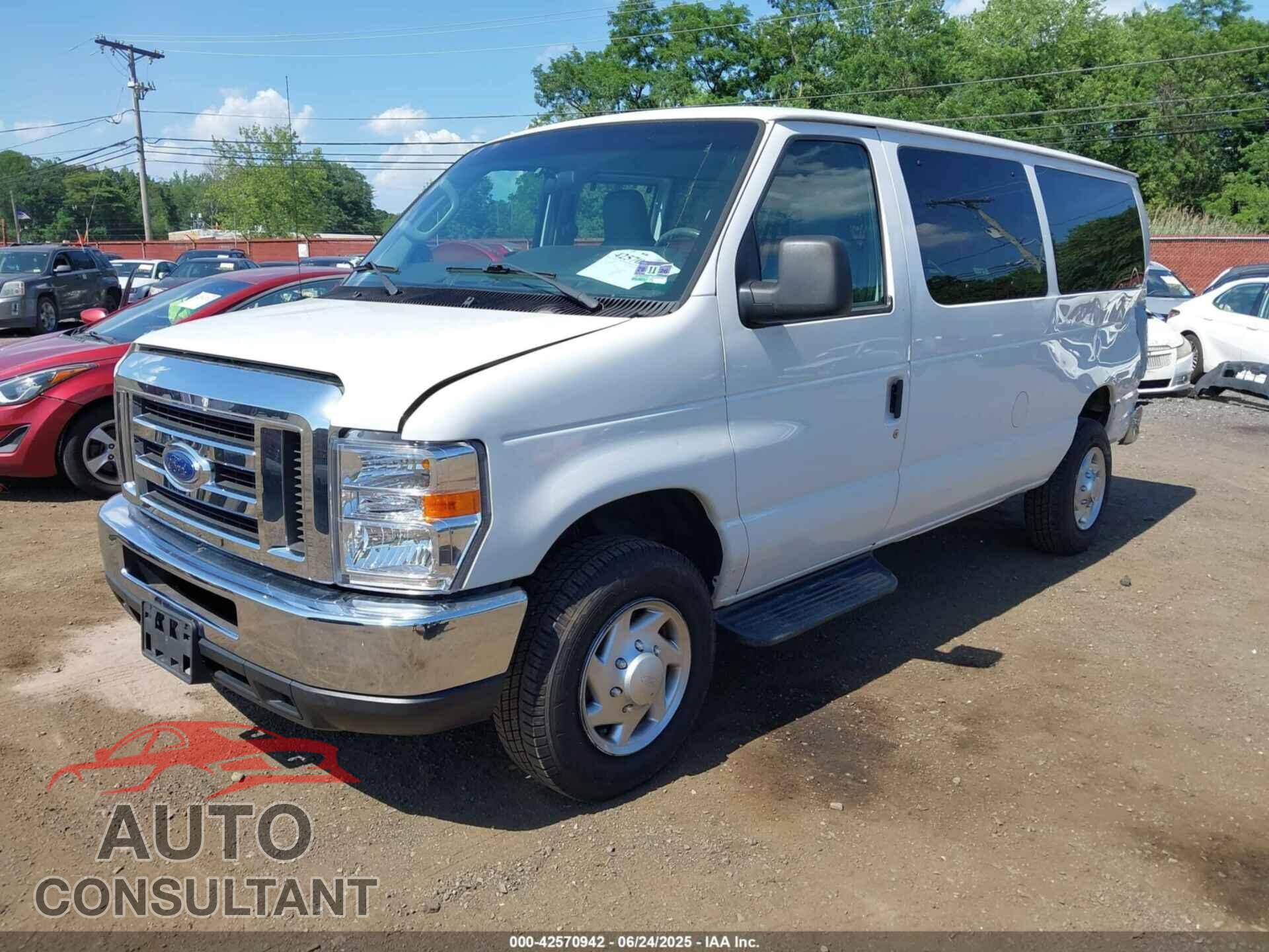 FORD E-350 SUPER DUTY 2013 - 1FBNE3BL6DDA13595