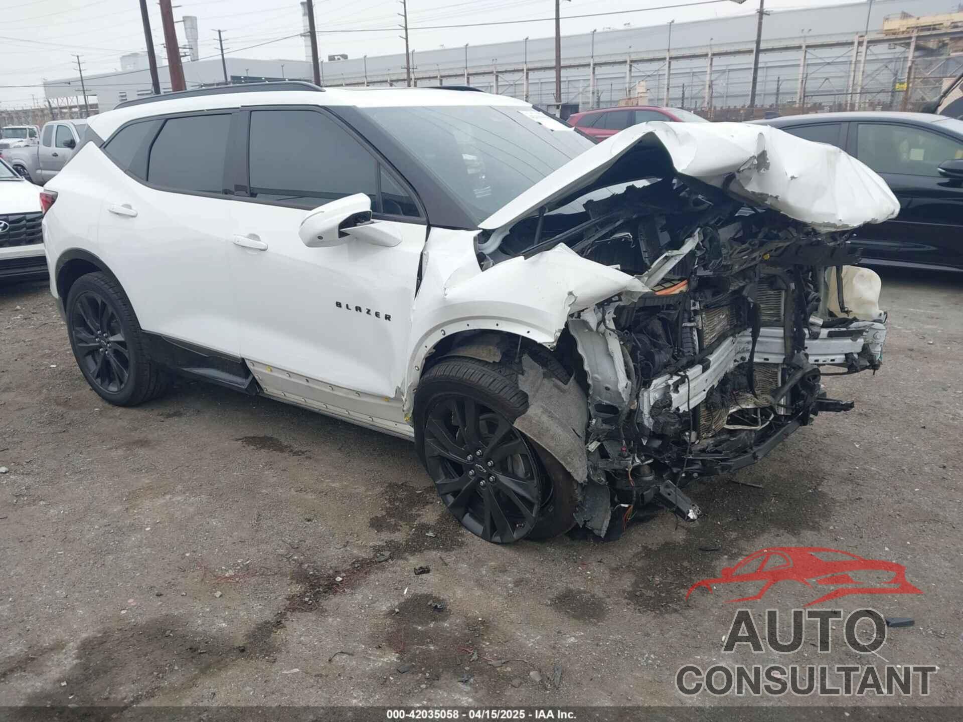 CHEVROLET BLAZER 2019 - 3GNKBERS8KS647477
