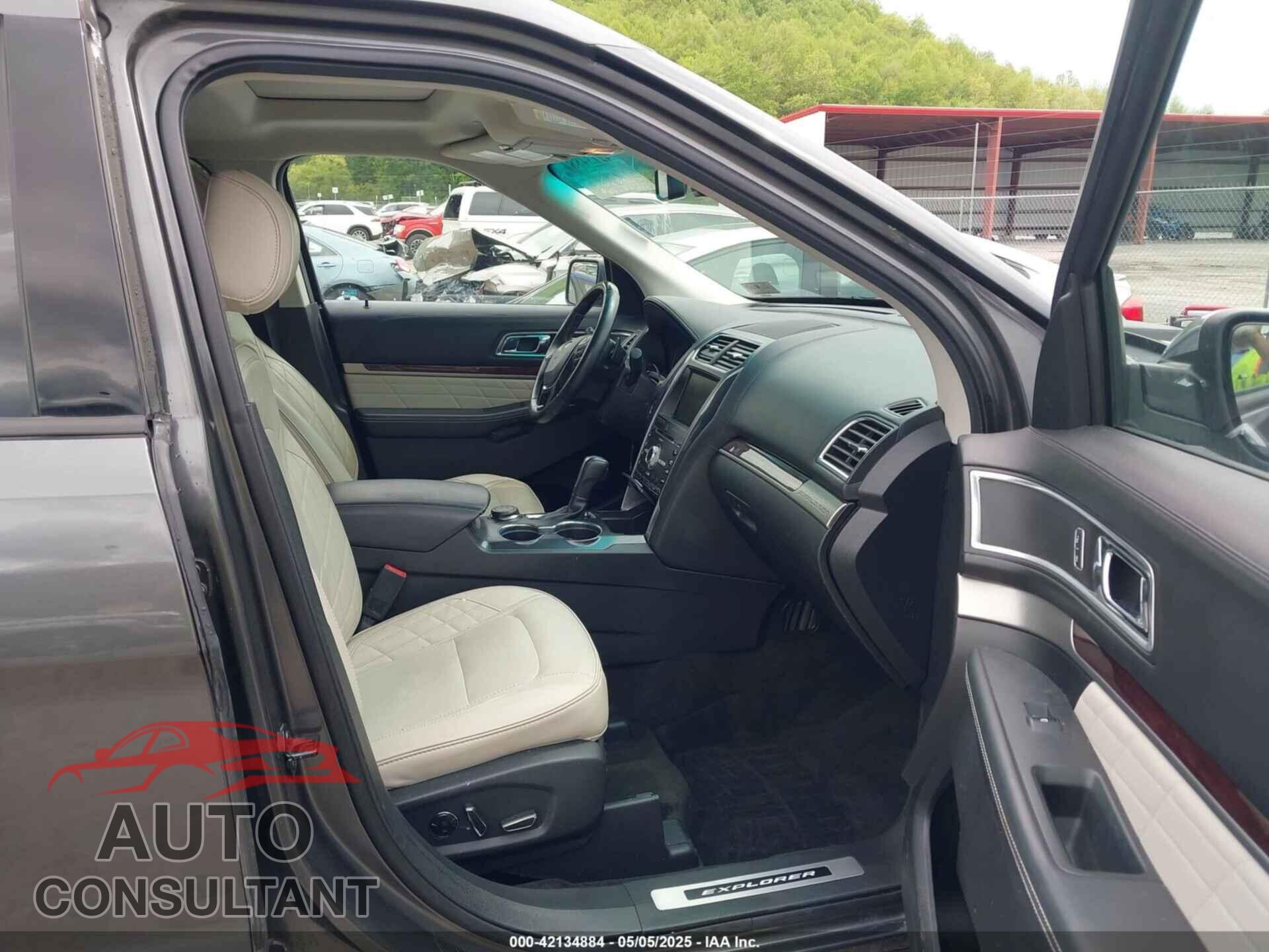 FORD EXPLORER 2016 - 1FM5K8HT8GGD34030
