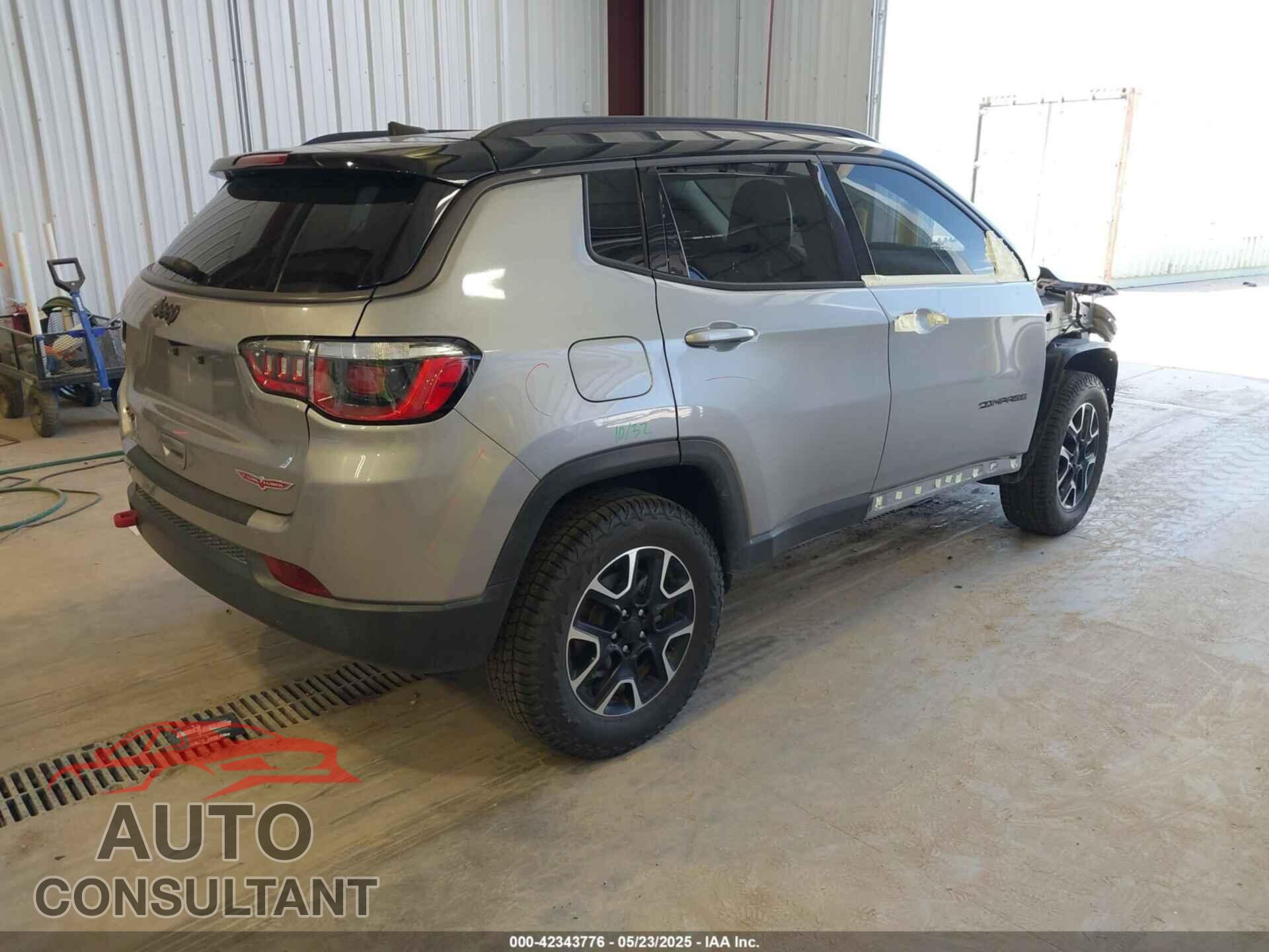 JEEP COMPASS 2020 - 3C4NJDDB3LT163111