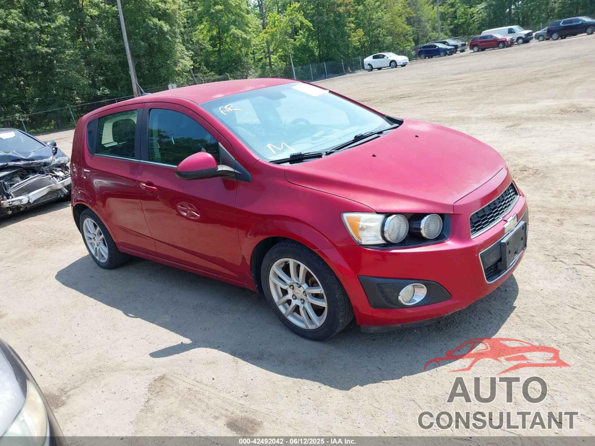 CHEVROLET SONIC 2012 - 1G1JD6SH8C4123632