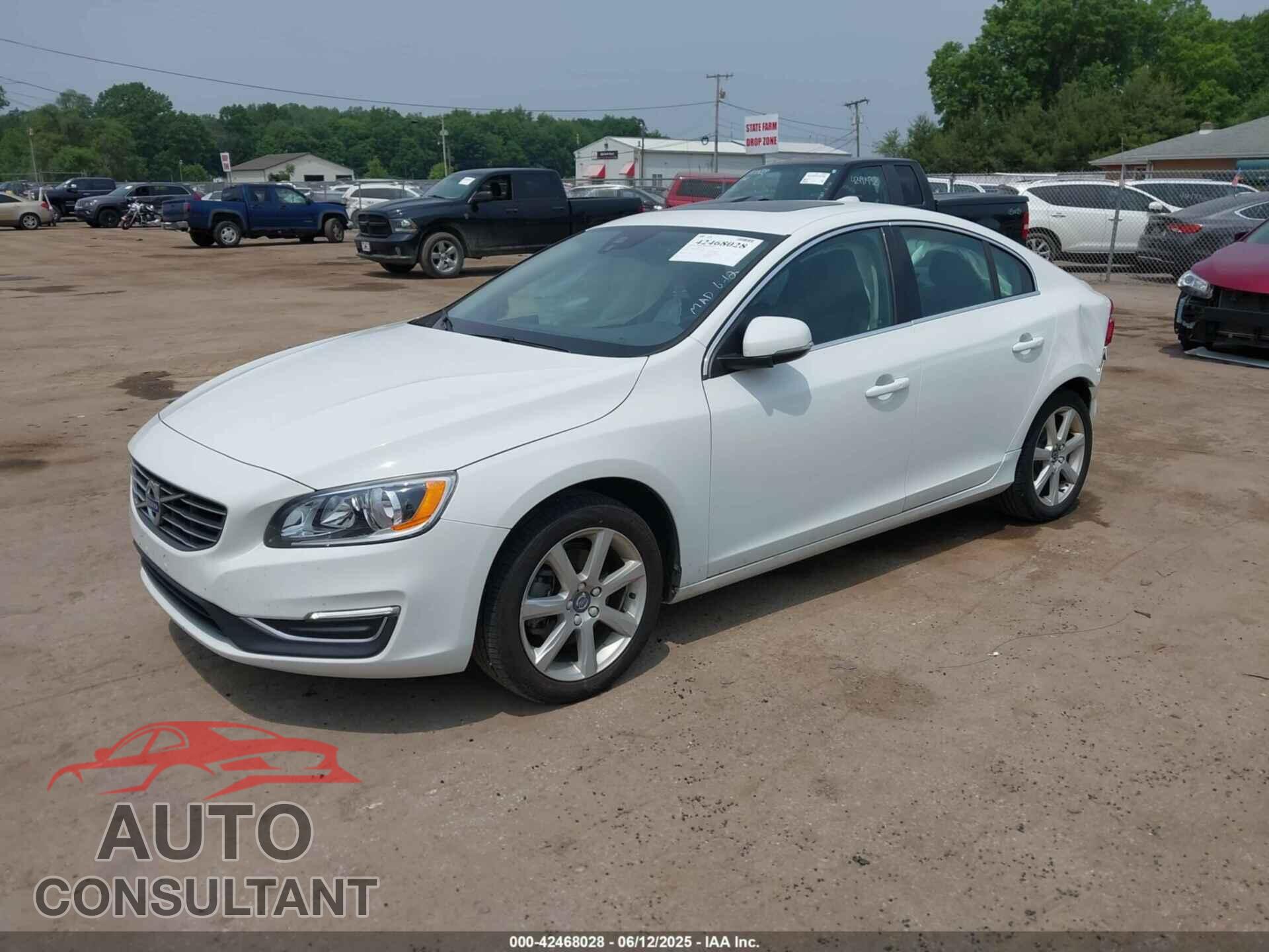 VOLVO S60 2016 - YV126MFK4G2412051