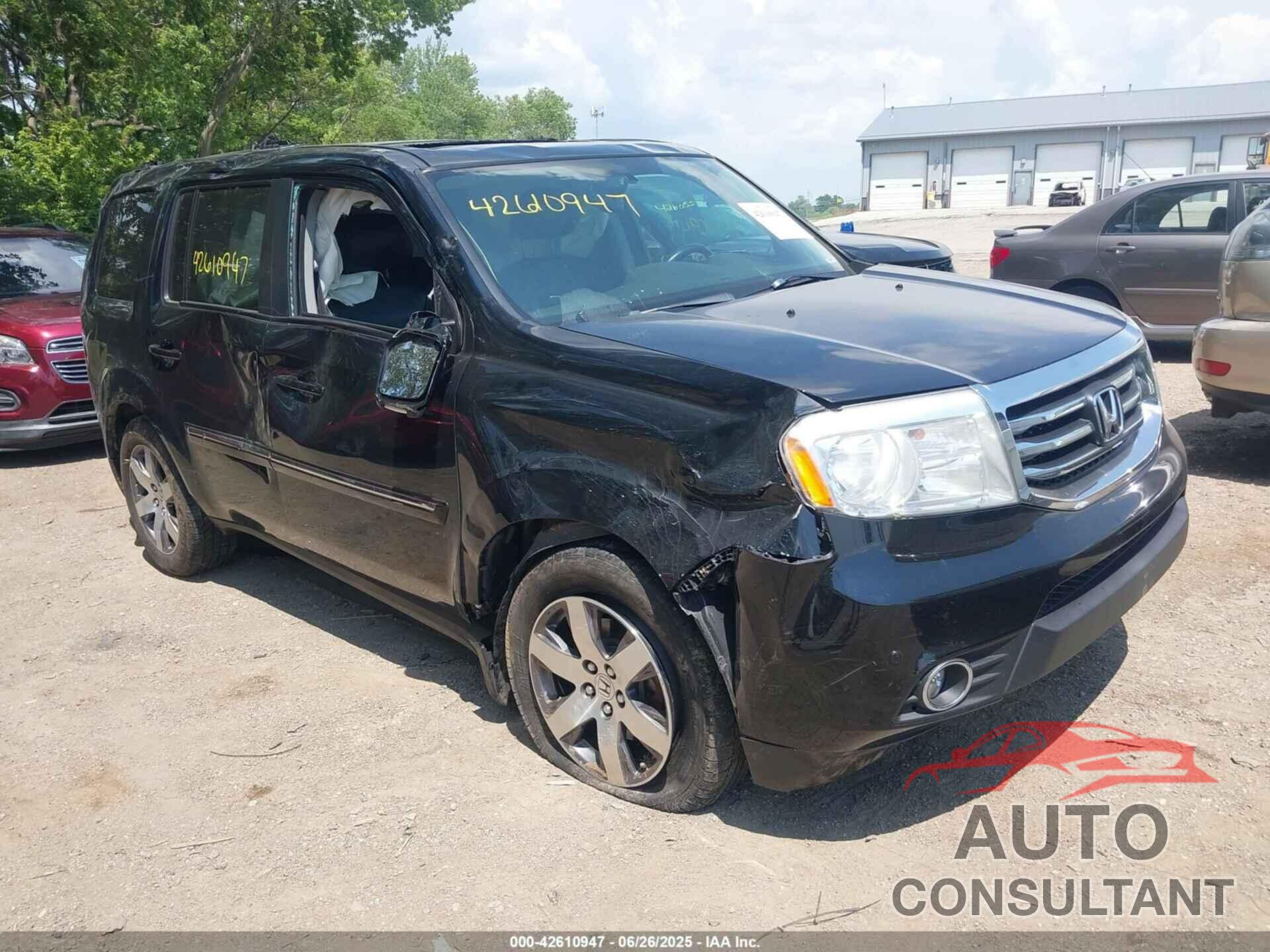 HONDA PILOT 2015 - 5FNYF4H95FB011839