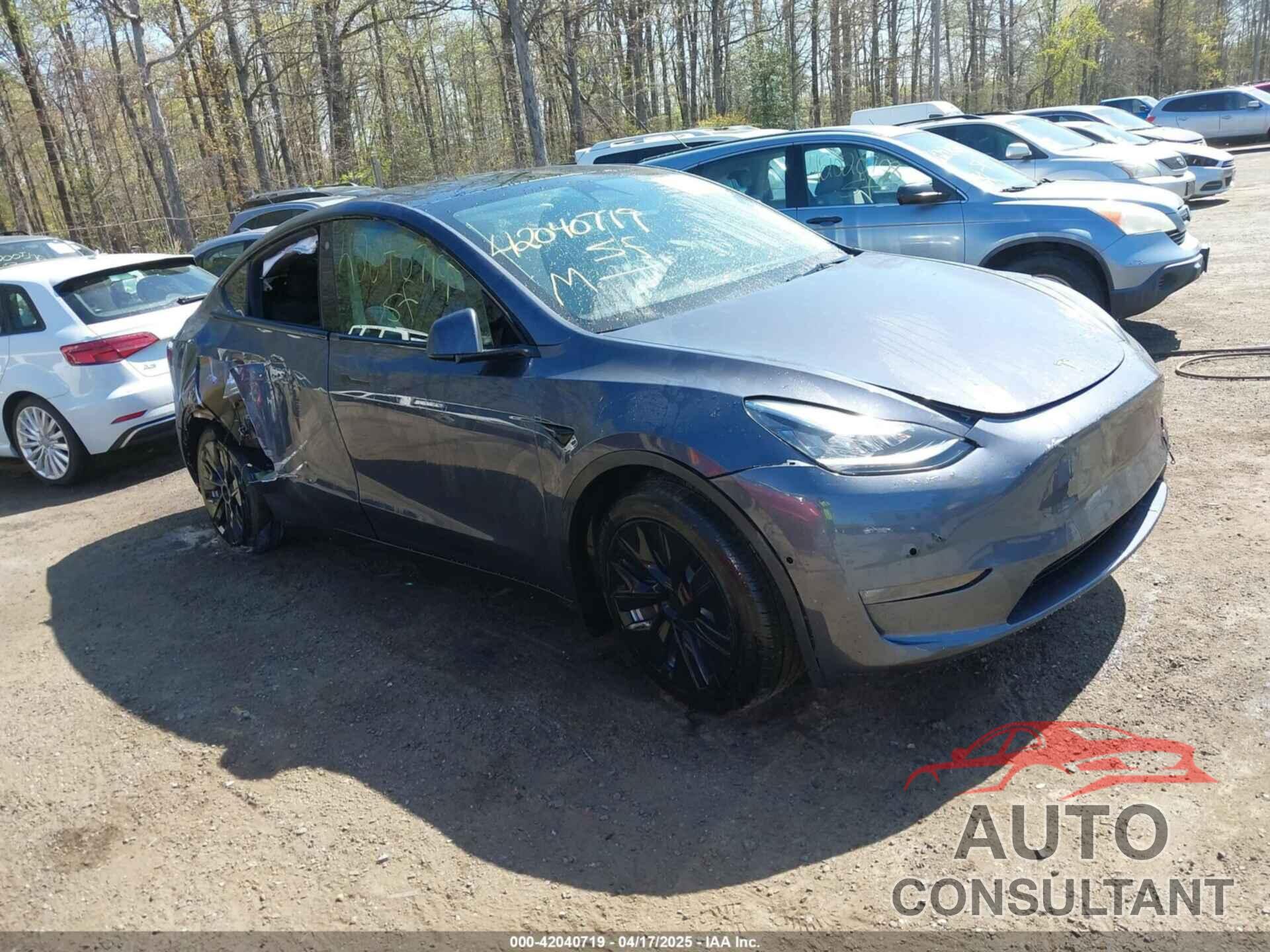 TESLA MODEL Y 2022 - 7SAYGAEE9NF574634