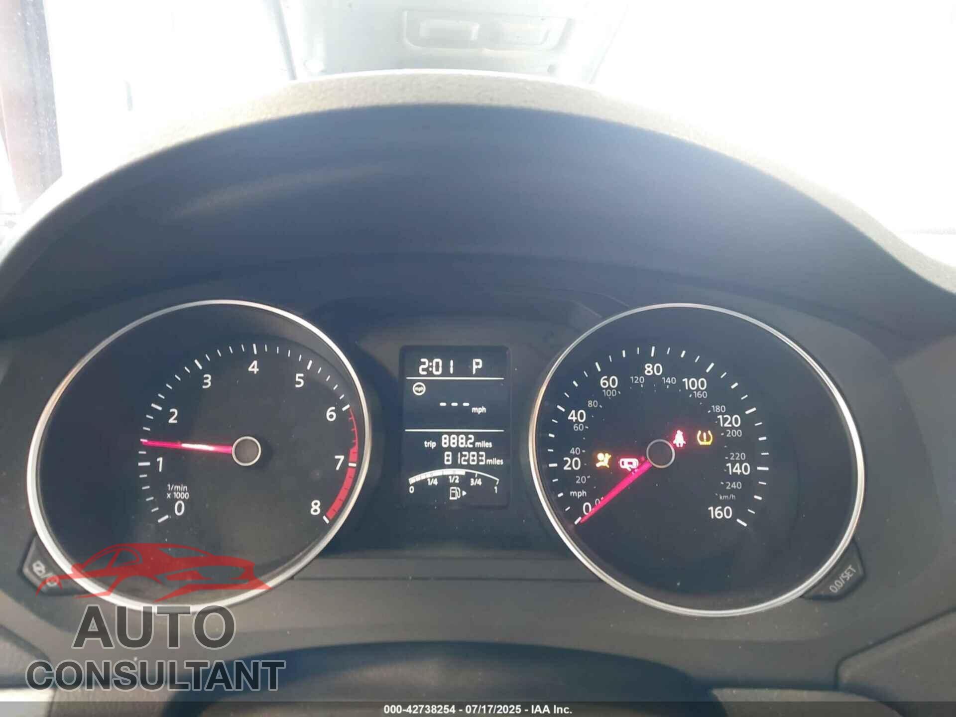 VOLKSWAGEN JETTA 2017 - 3VW2B7AJ4HM264721