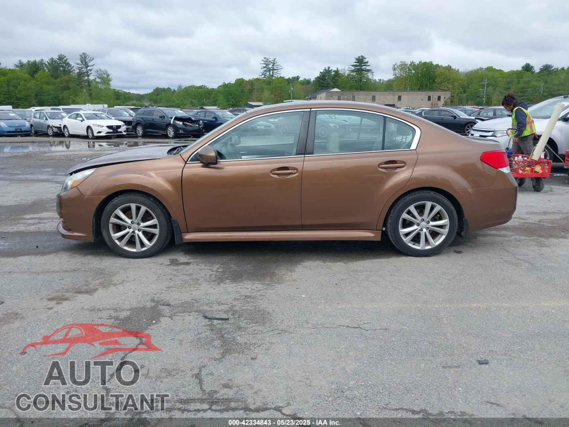 SUBARU LEGACY 2013 - 4S3BMEH67D2032571