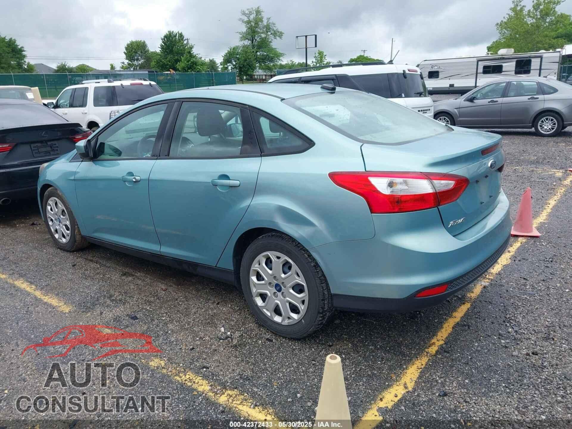 FORD FOCUS 2012 - 1FAHP3F2XCL261363