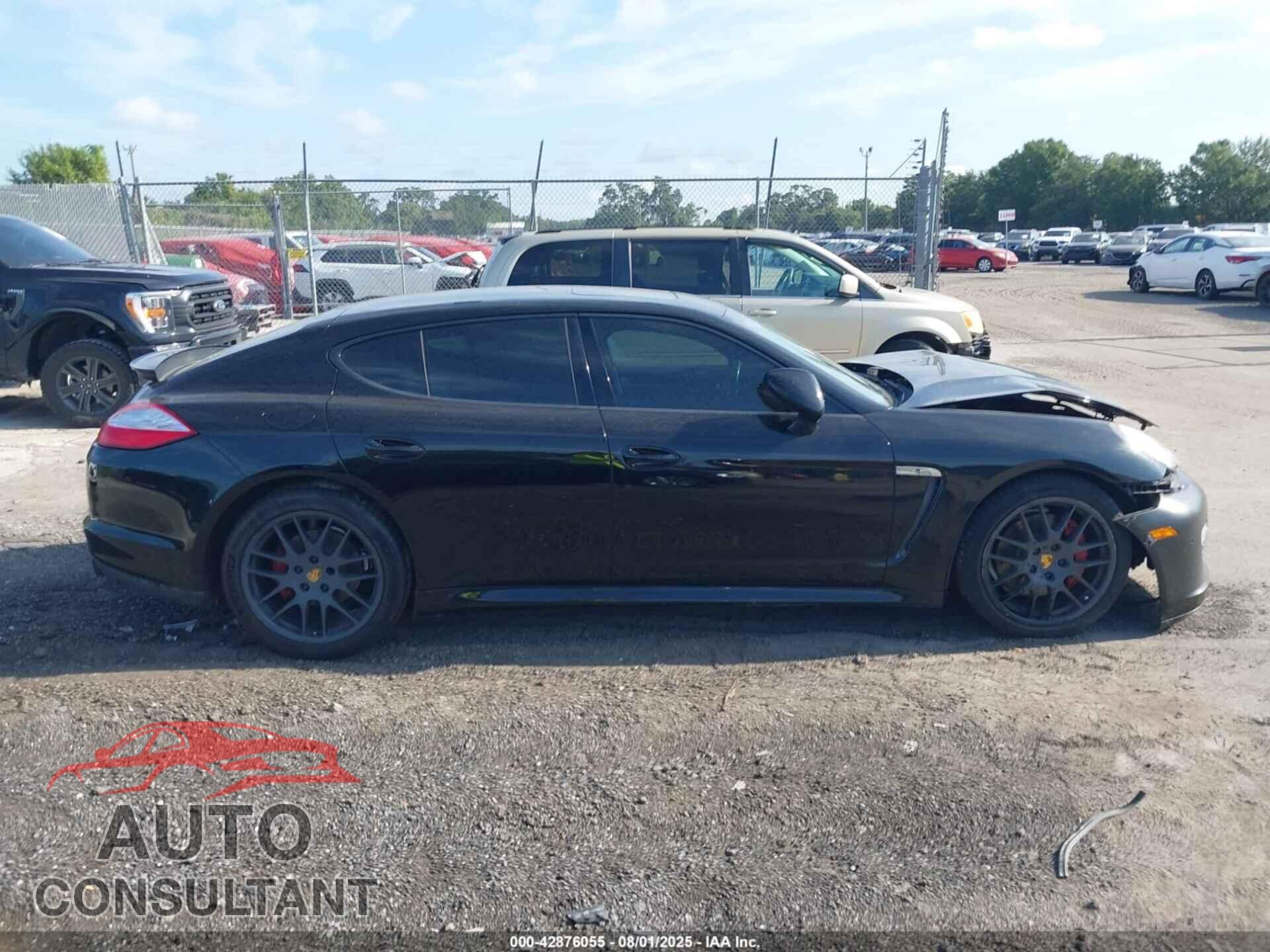 PORSCHE PANAMERA 2013 - WP0AA2A72DL013054