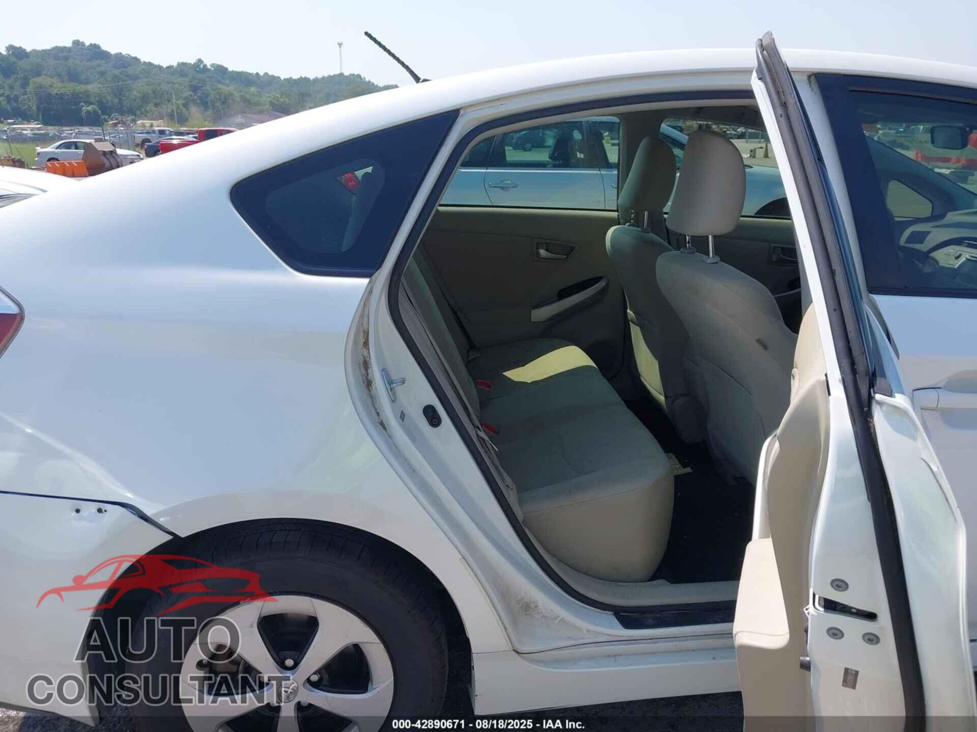 TOYOTA PRIUS 2012 - JTDKN3DU2C5410752
