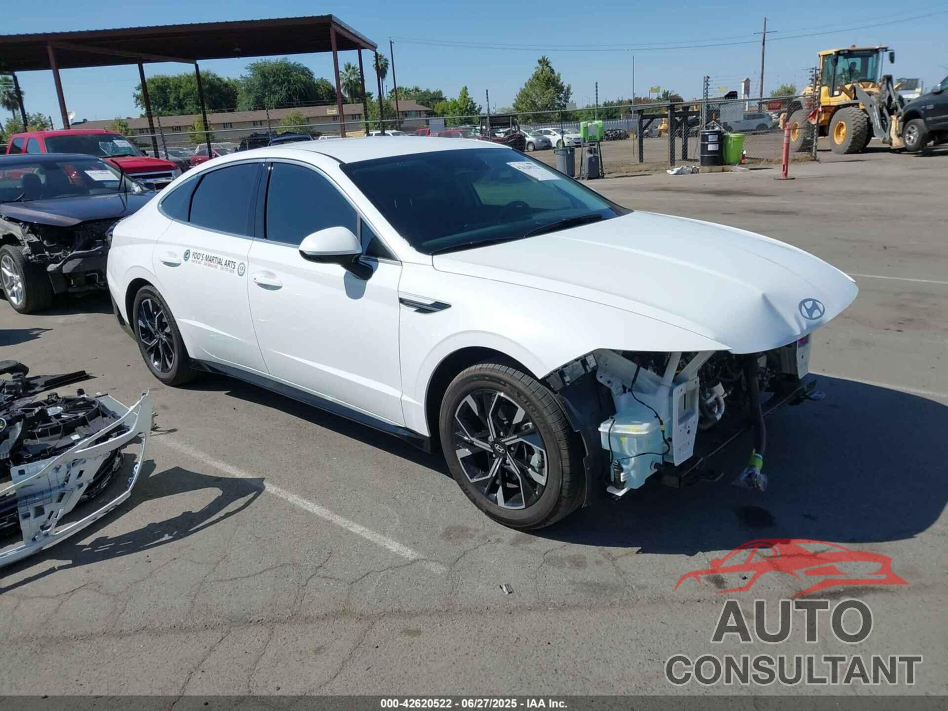 HYUNDAI SONATA 2024 - KMHL64JA9RA395356